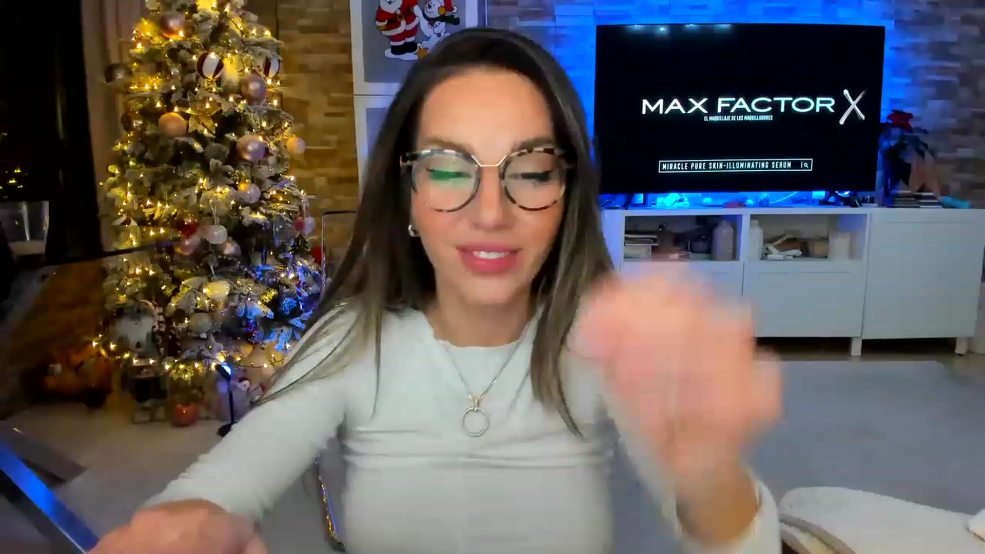 Gallery image thumbnail from AnooKiss's myfreecams stream on, 01/08/2023, 24:09 image 12 of 20