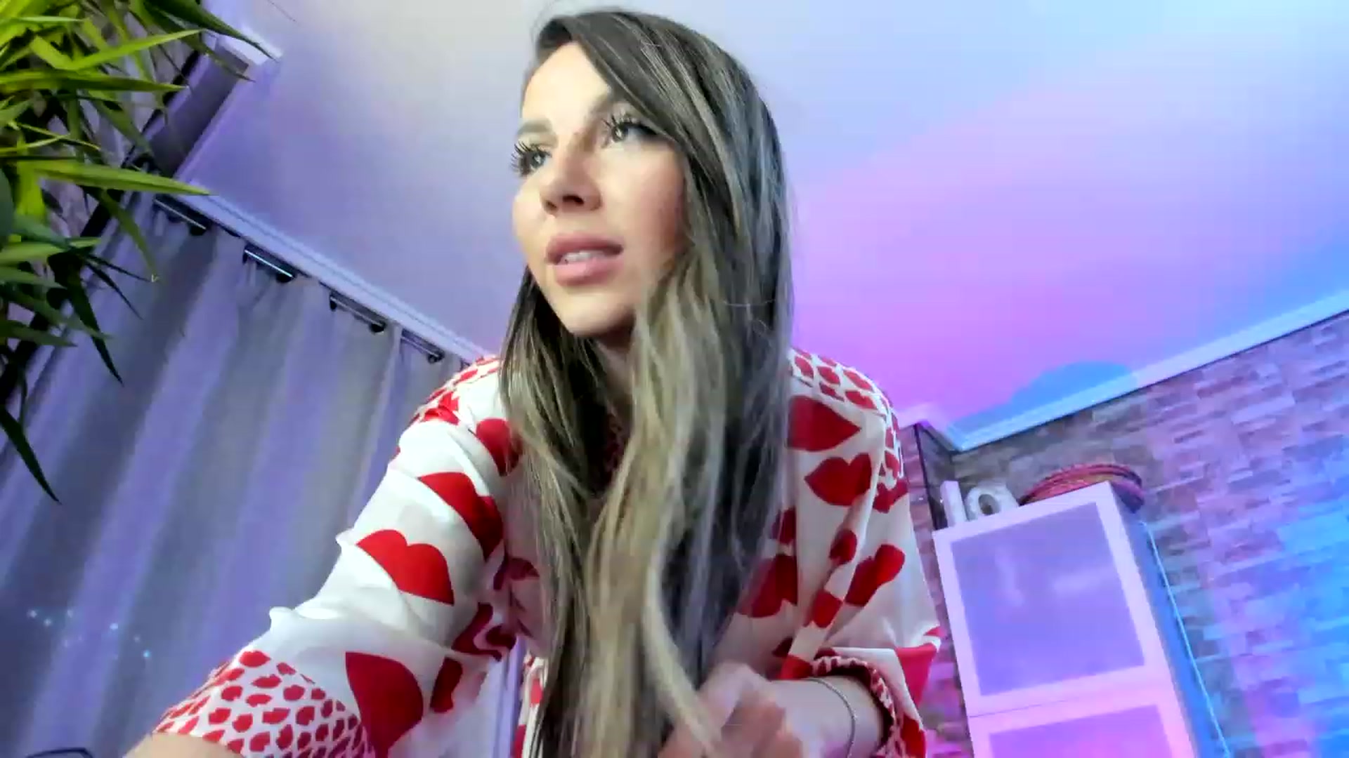 Gallery image thumbnail from AnooKiss's myfreecams stream on, 02/14/2023, 23:49 image 3 of 20