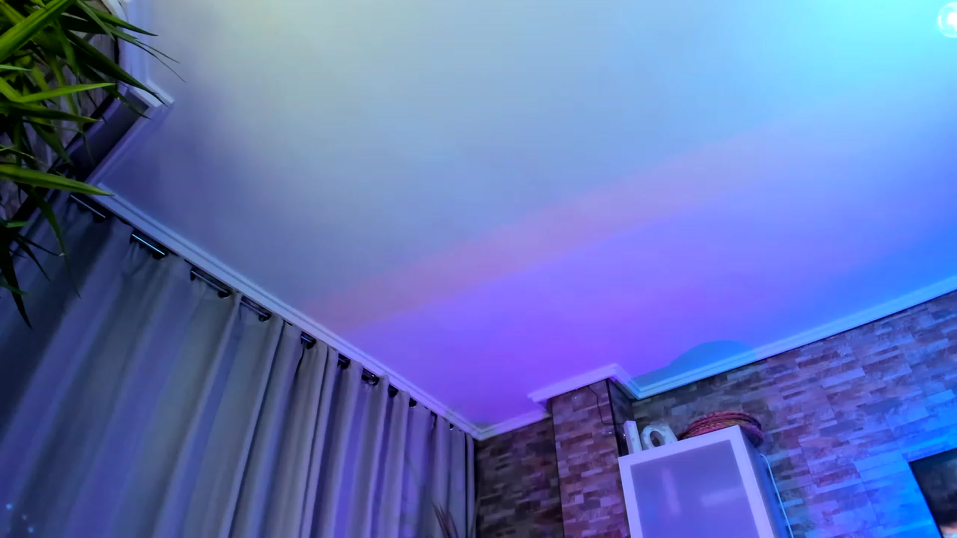 Gallery image thumbnail from AnooKiss's myfreecams stream on, 02/15/2023, 01:53 image 10 of 20