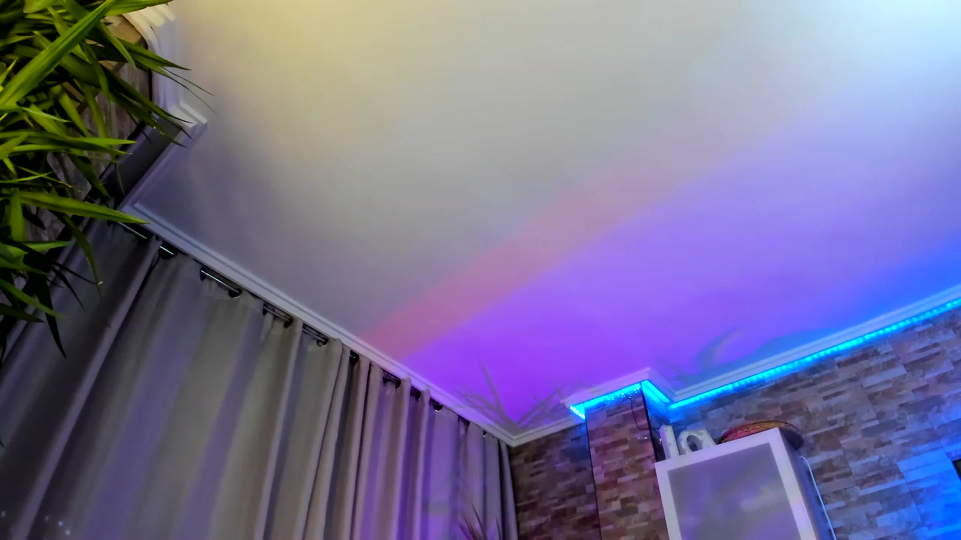 Gallery image thumbnail from AnooKiss's myfreecams stream on, 03/02/2023, 22:10 image 20 of 20