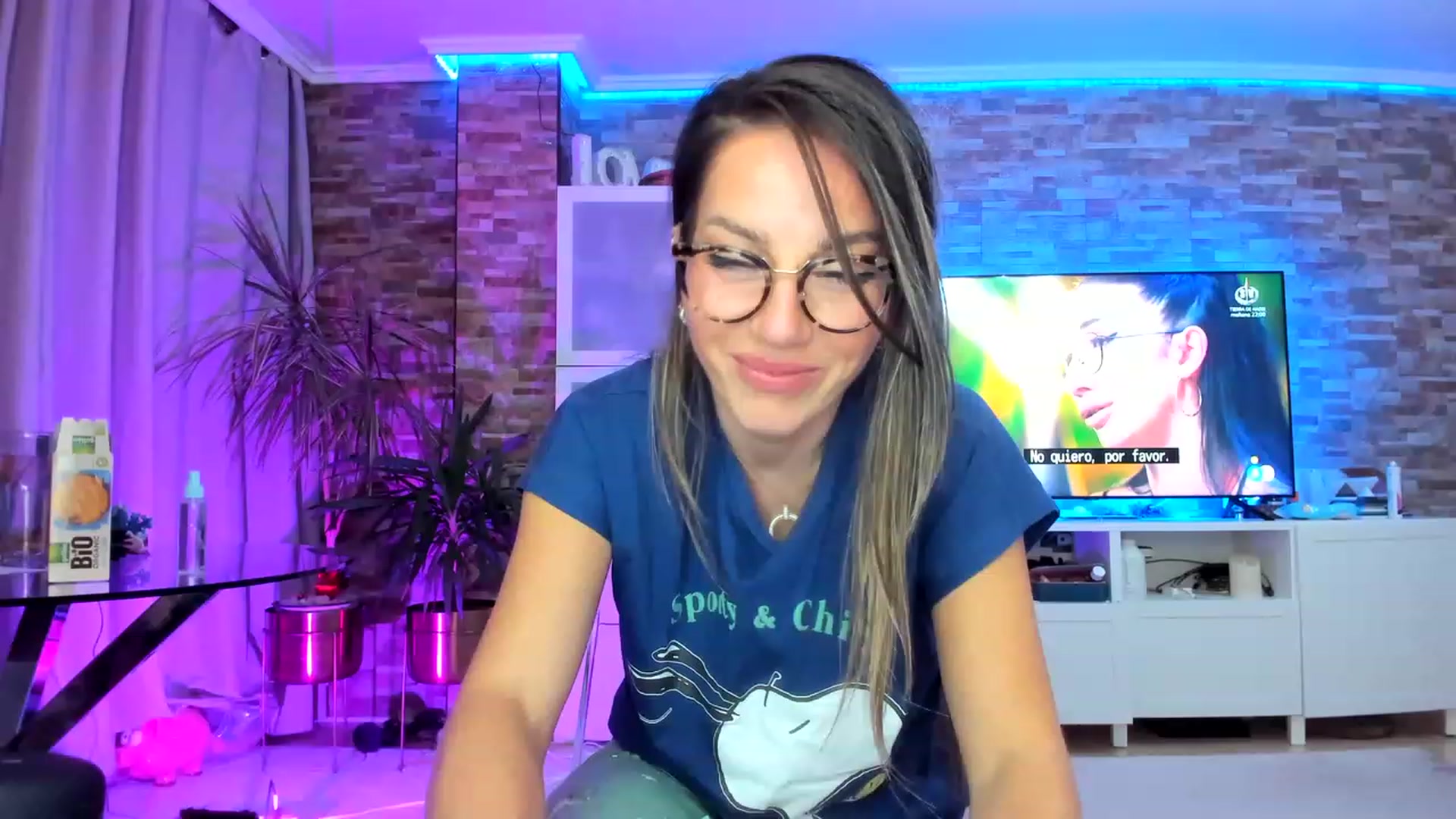 Gallery image thumbnail from AnooKiss's myfreecams stream on, 03/07/2023, 24:39 image 19 of 20