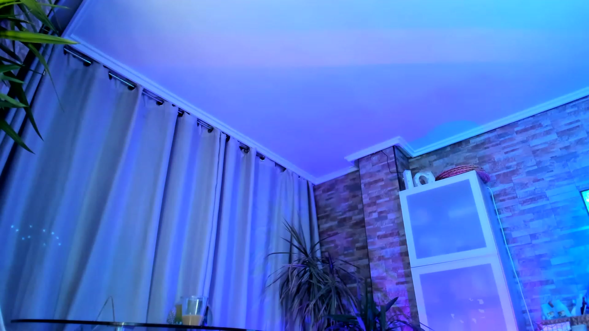 Gallery image thumbnail from AnooKiss's myfreecams stream on, 03/14/2023, 22:46 image 14 of 20