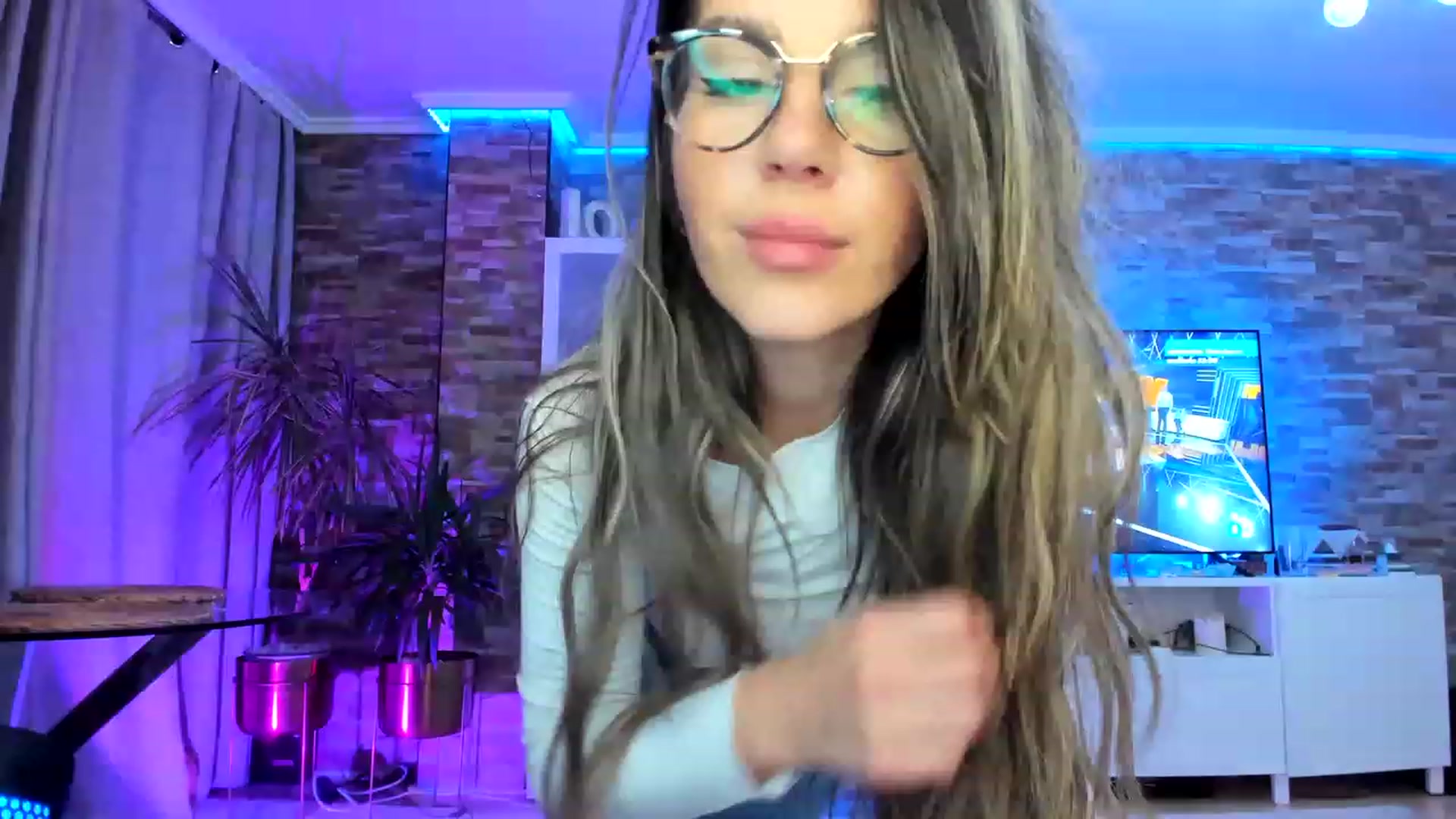 Gallery image thumbnail from AnooKiss's myfreecams stream on, 03/19/2023, 24:57 image 5 of 20