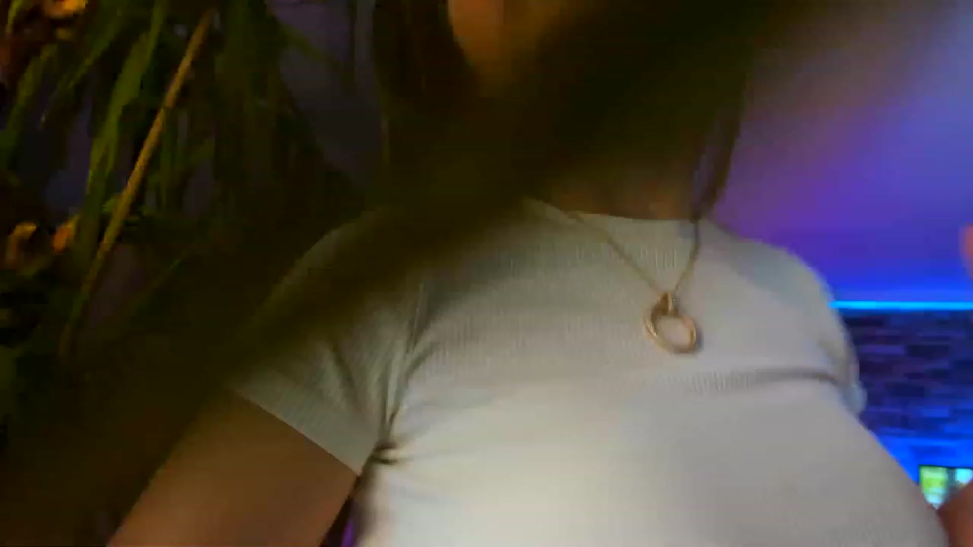Gallery image thumbnail from AnooKiss's myfreecams stream on, 04/26/2023, 21:03 image 4 of 20