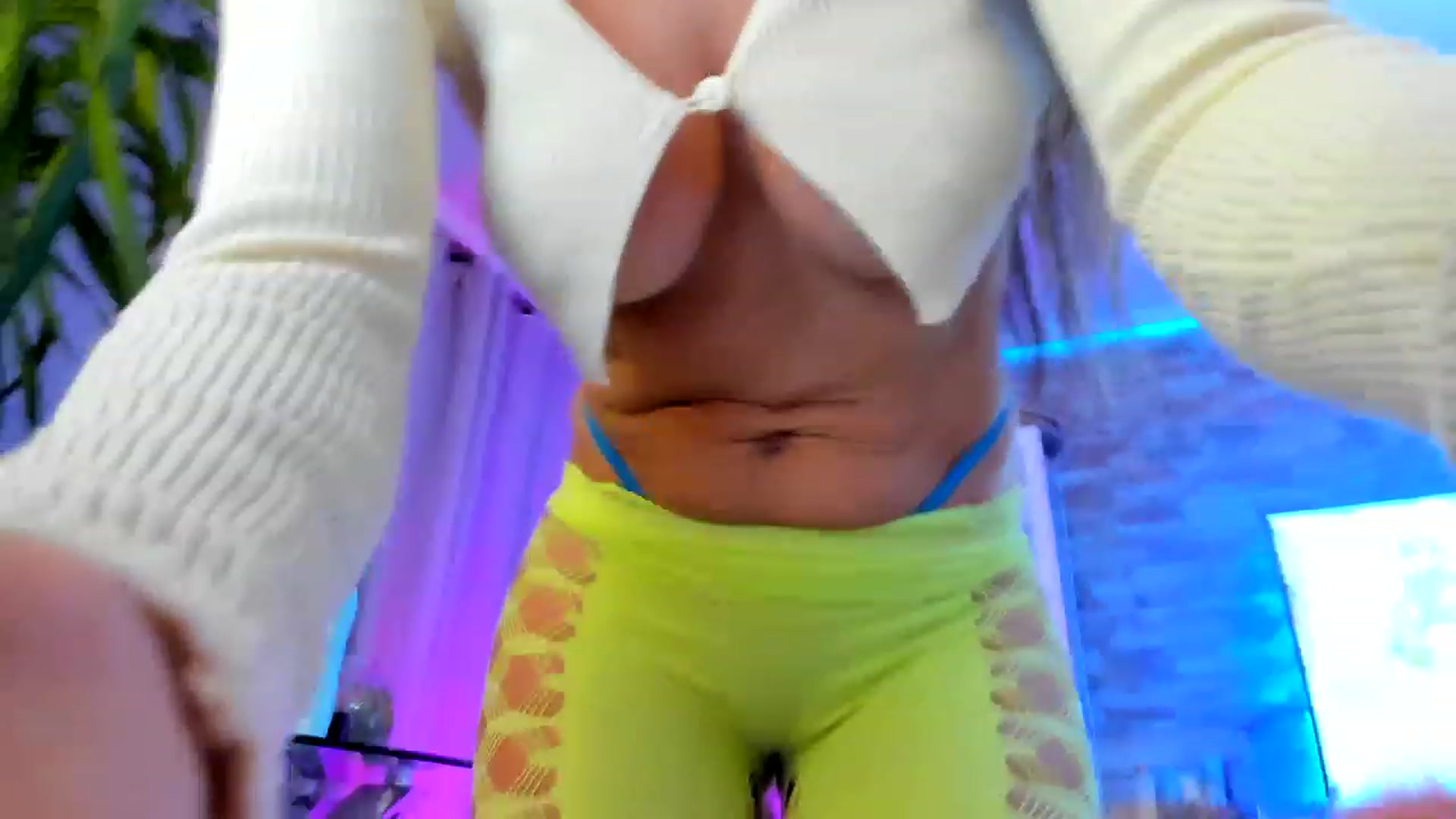 Gallery image thumbnail from AnooKiss's myfreecams stream on, 06/17/2023, 22:36 image 2 of 20