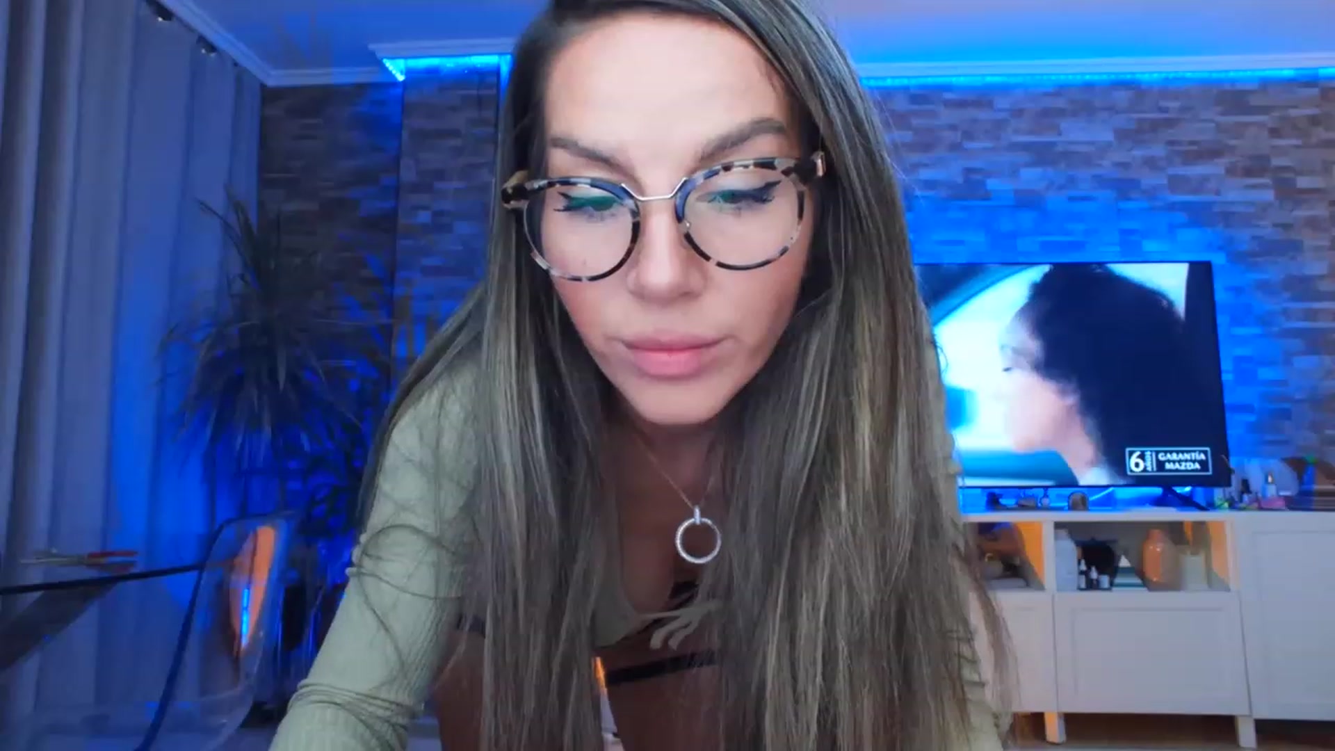 Gallery image thumbnail from Anoook's myfreecams stream on, 11/14/2022, 22:56 image 14 of 20