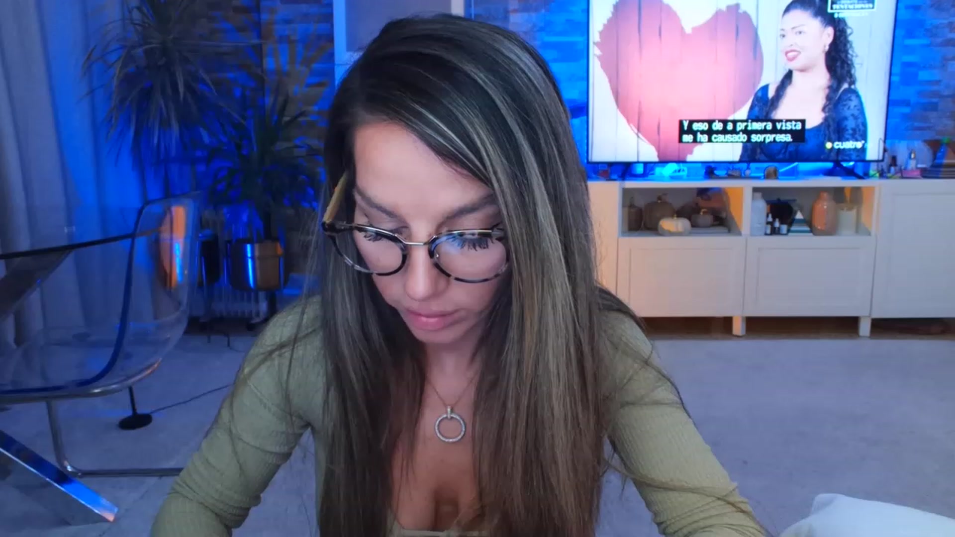 Gallery image thumbnail from Anoook's myfreecams stream on, 11/14/2022, 22:56 image 2 of 20