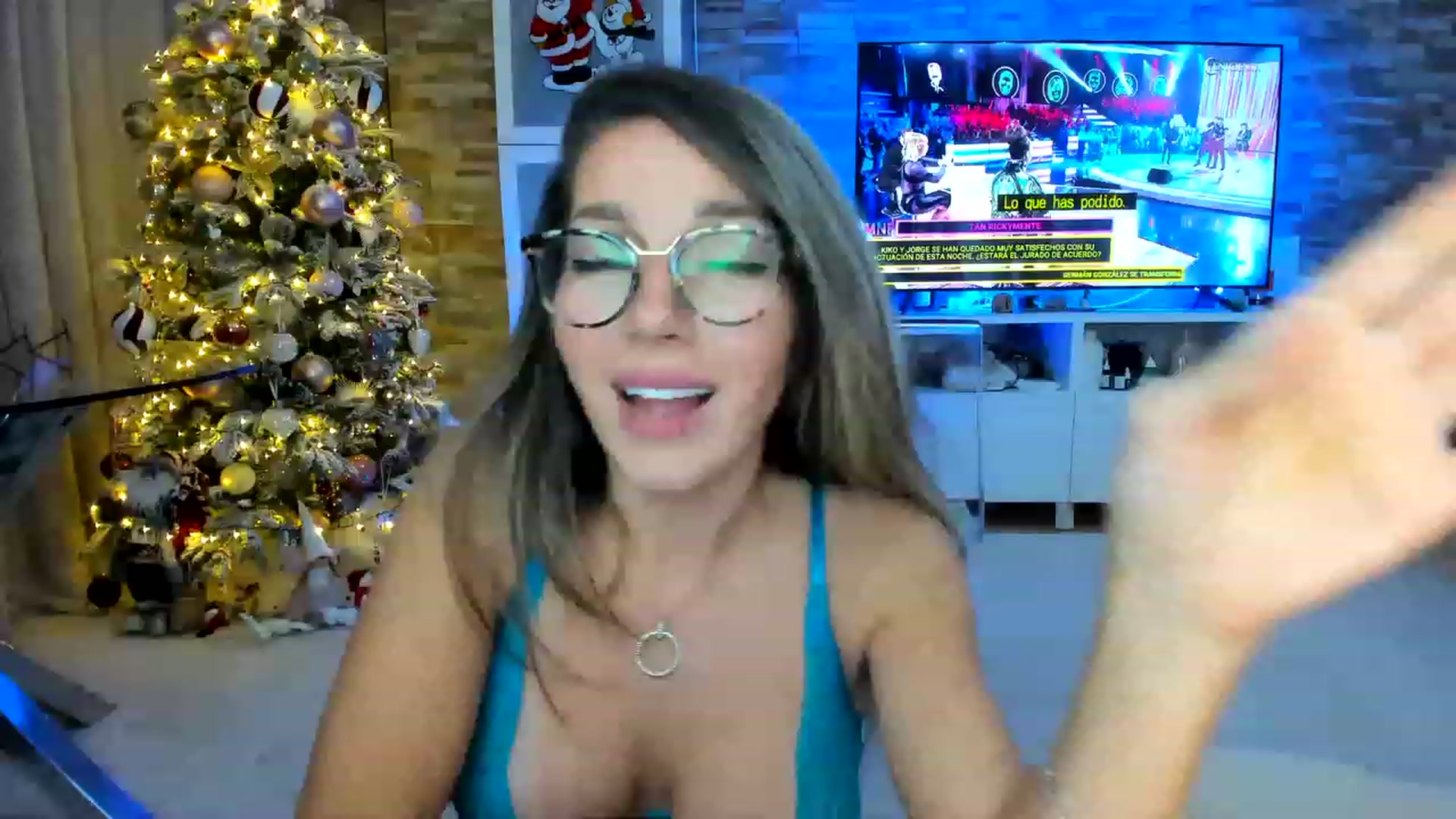 Gallery image thumbnail from Anoook's myfreecams stream on, 12/03/2022, 24:22 image 7 of 20