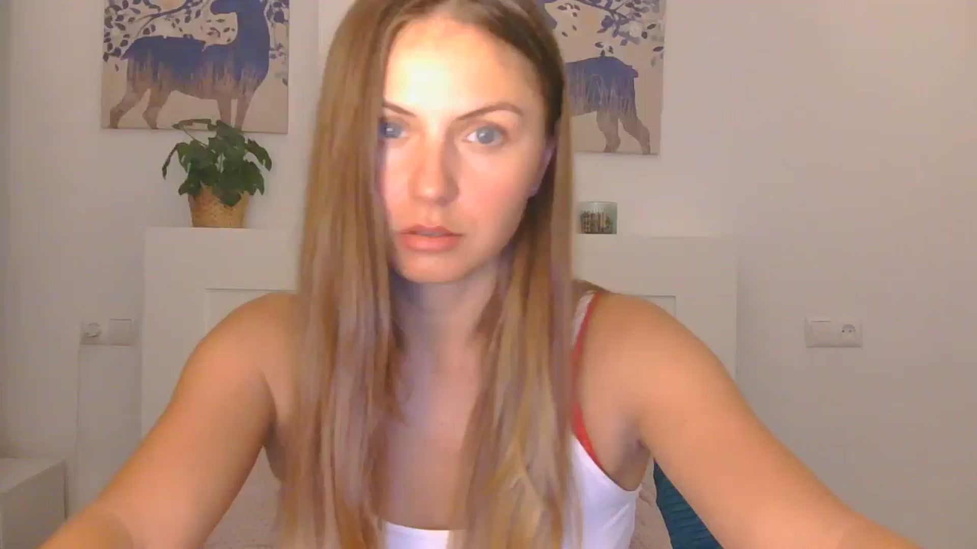 Gallery image thumbnail from AnotherLove4U's myfreecams stream on, 10/14/2024, 11:24 image 11 of 20