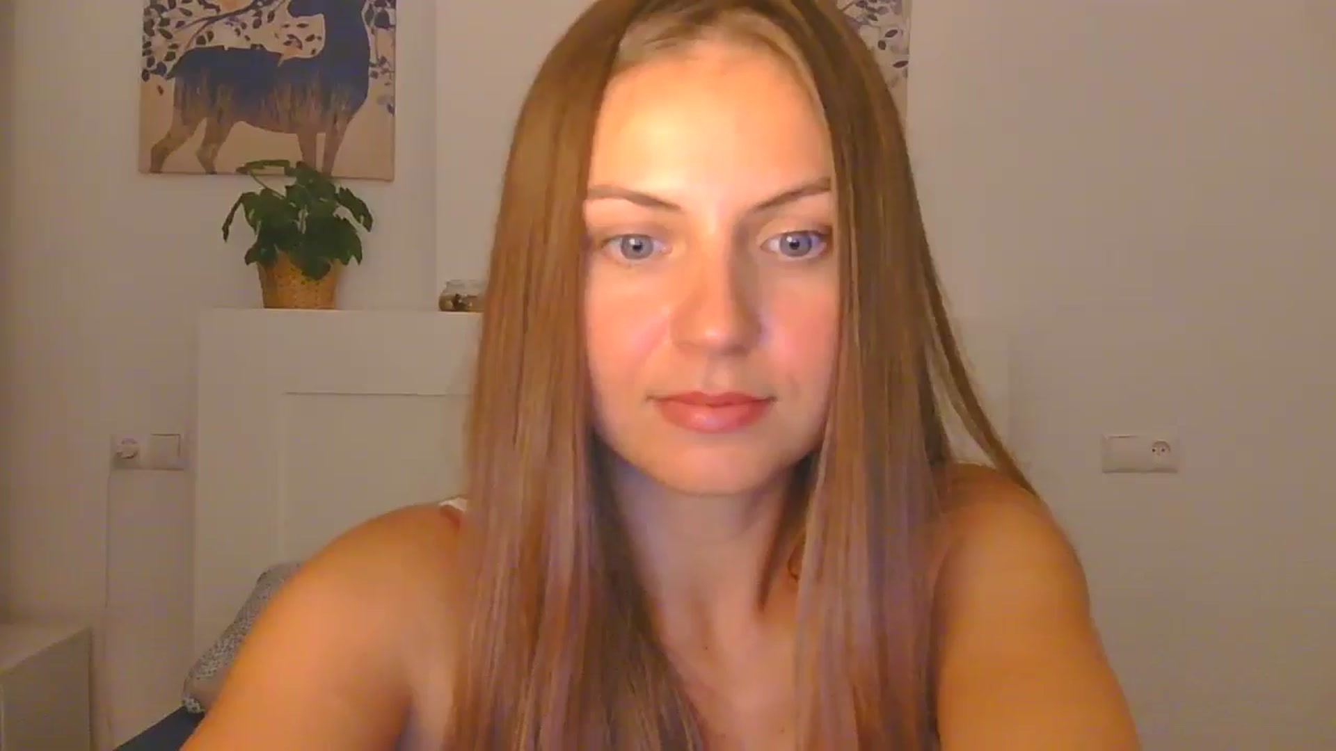 Gallery image thumbnail from AnotherLove4U's myfreecams stream on, 10/14/2024, 11:24 image 1 of 20