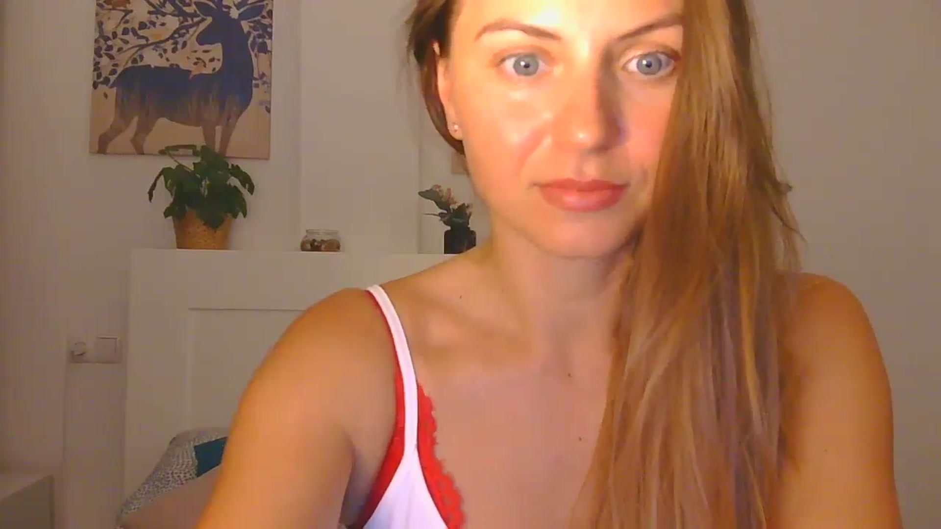 Gallery image thumbnail from AnotherLove4U's myfreecams stream on, 10/14/2024, 11:24 image 18 of 20