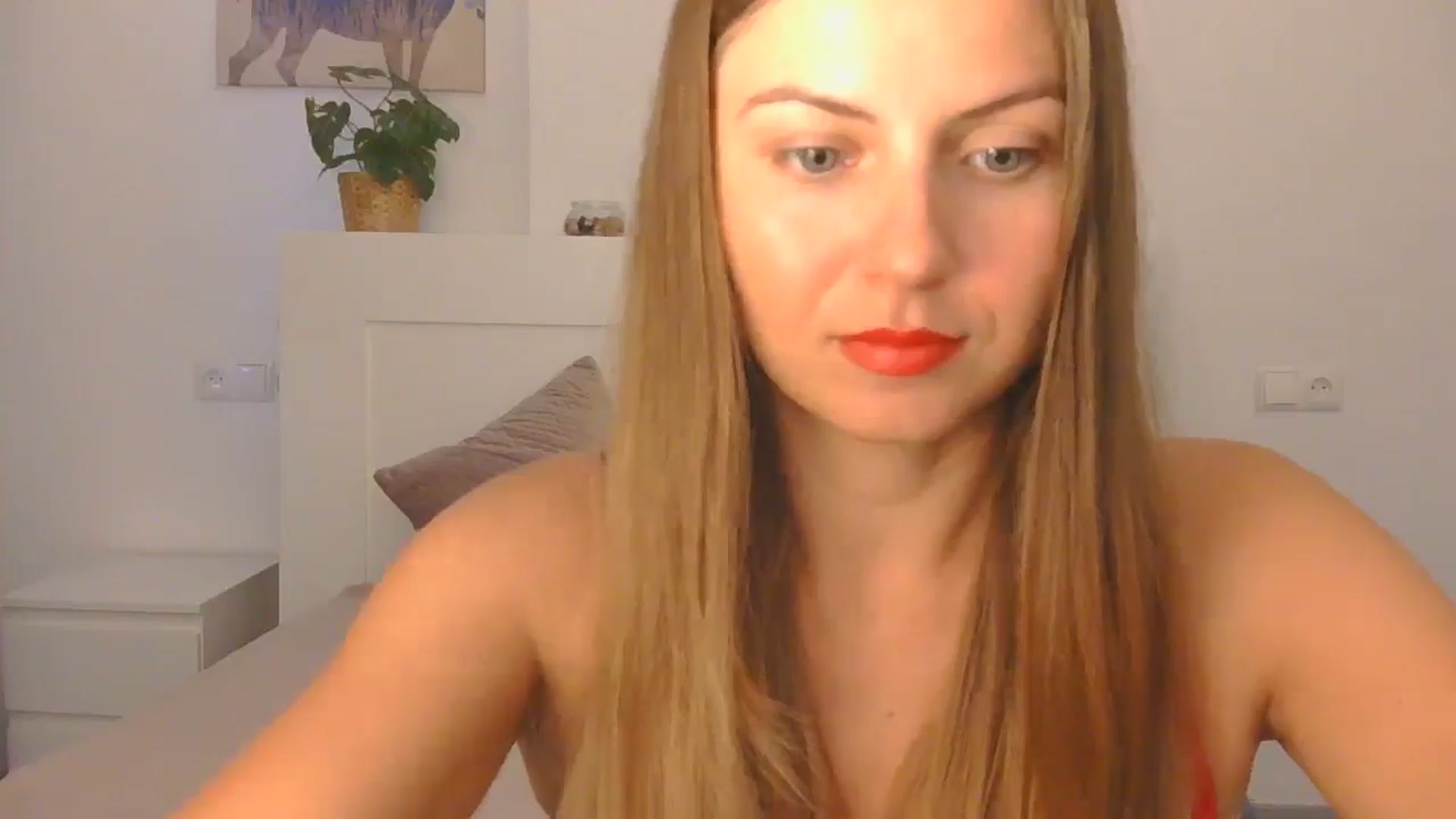 Gallery image thumbnail from AnotherLove4U's myfreecams stream on, 10/21/2024, 08:22 image 8 of 20