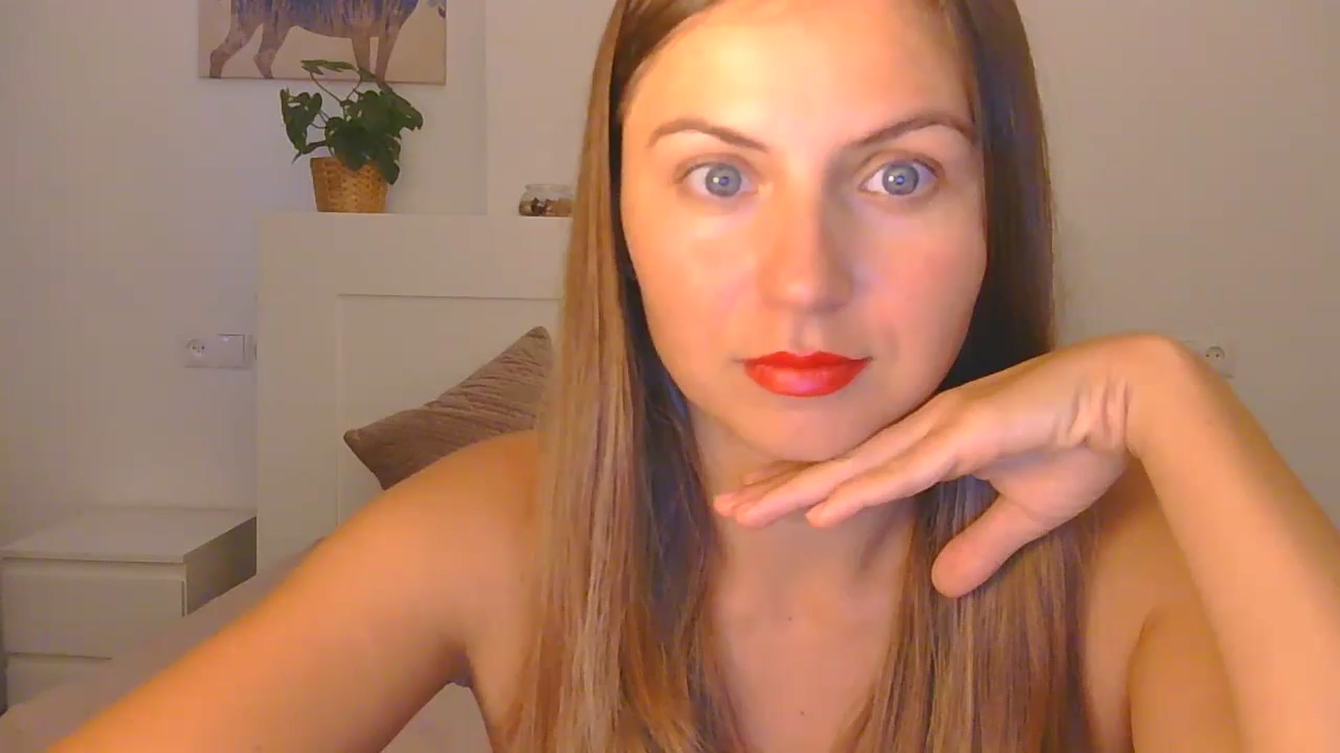 Gallery image thumbnail from AnotherLove4U's myfreecams stream on, 10/21/2024, 08:22 image 2 of 20