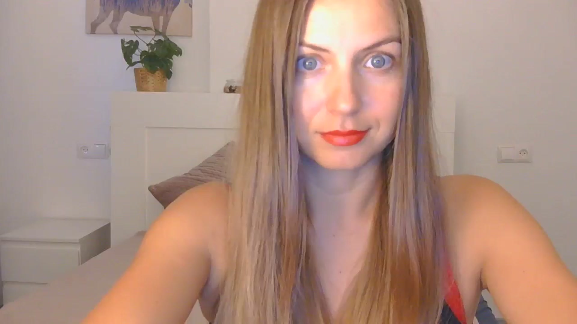 Gallery image thumbnail from AnotherLove4U's myfreecams stream on, 10/21/2024, 08:22 image 12 of 20
