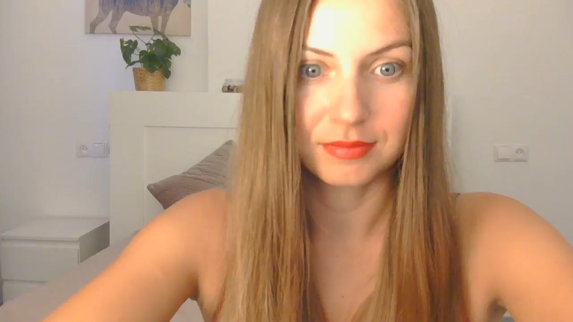 Gallery image thumbnail from AnotherLove4U's myfreecams stream on, 10/21/2024, 08:22 image 19 of 20