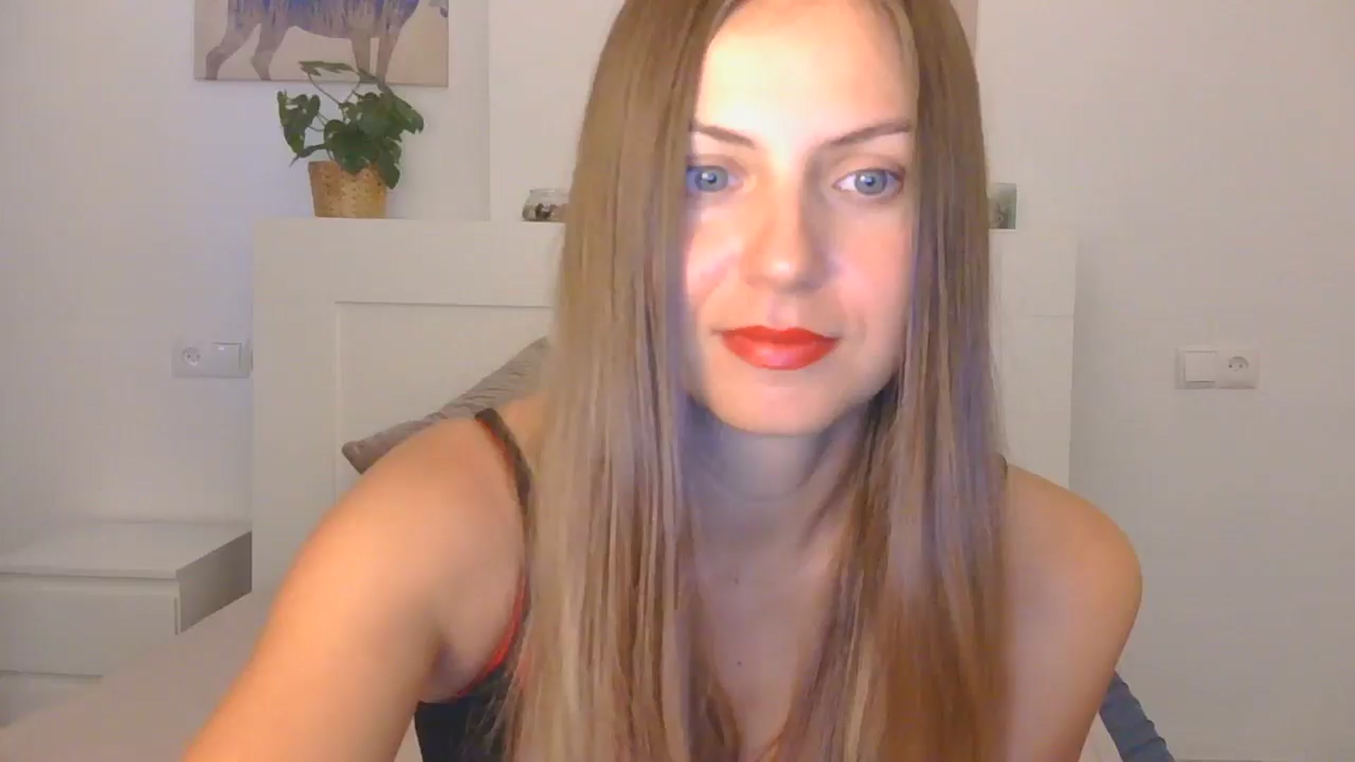 Gallery image thumbnail from AnotherLove4U's myfreecams stream on, 10/21/2024, 09:29 image 1 of 20