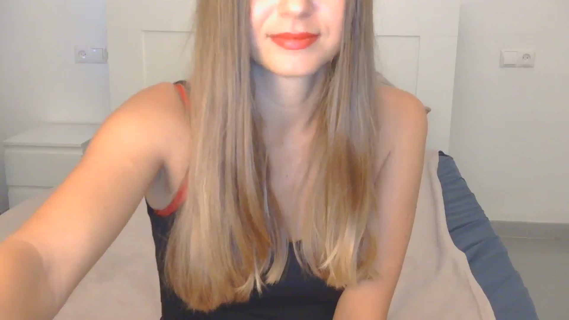 Gallery image thumbnail from AnotherLove4U's myfreecams stream on, 10/21/2024, 09:29 image 13 of 20