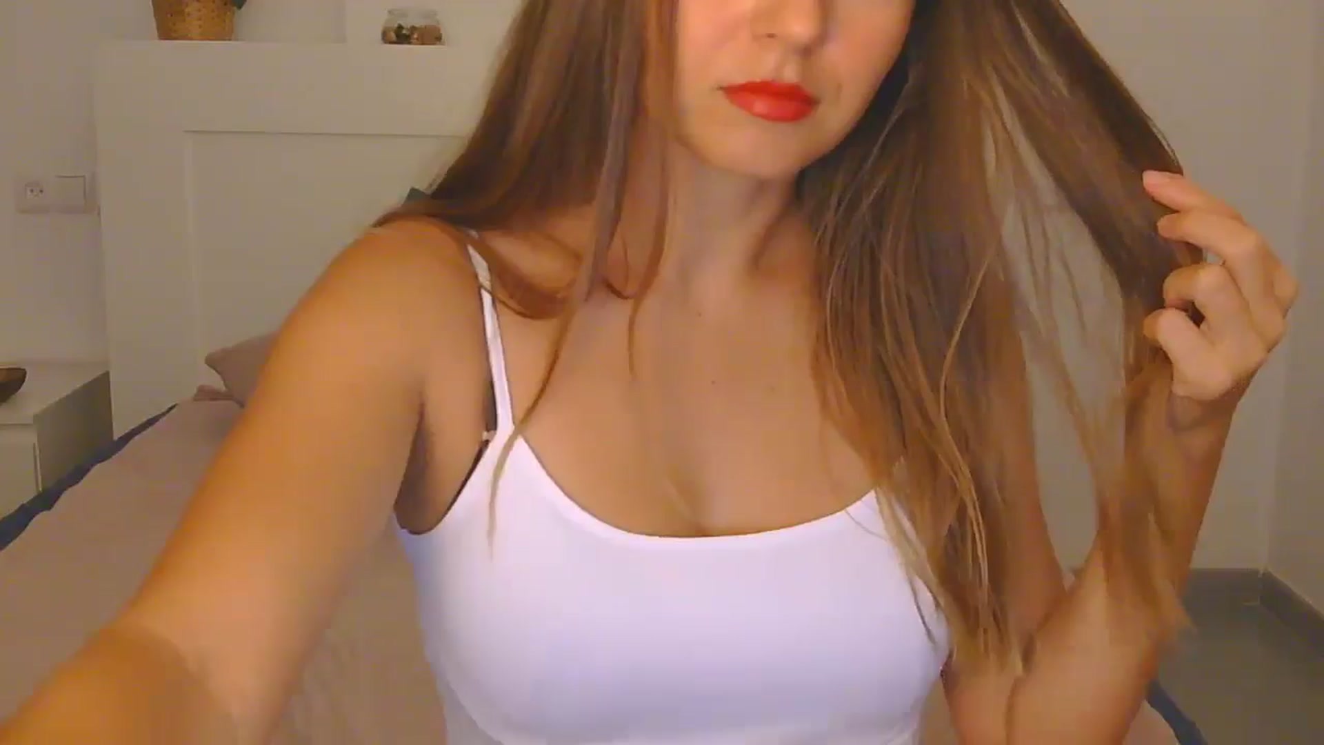 Gallery image thumbnail from AnotherLove4U's myfreecams stream on, 10/22/2024, 09:46 image 16 of 20