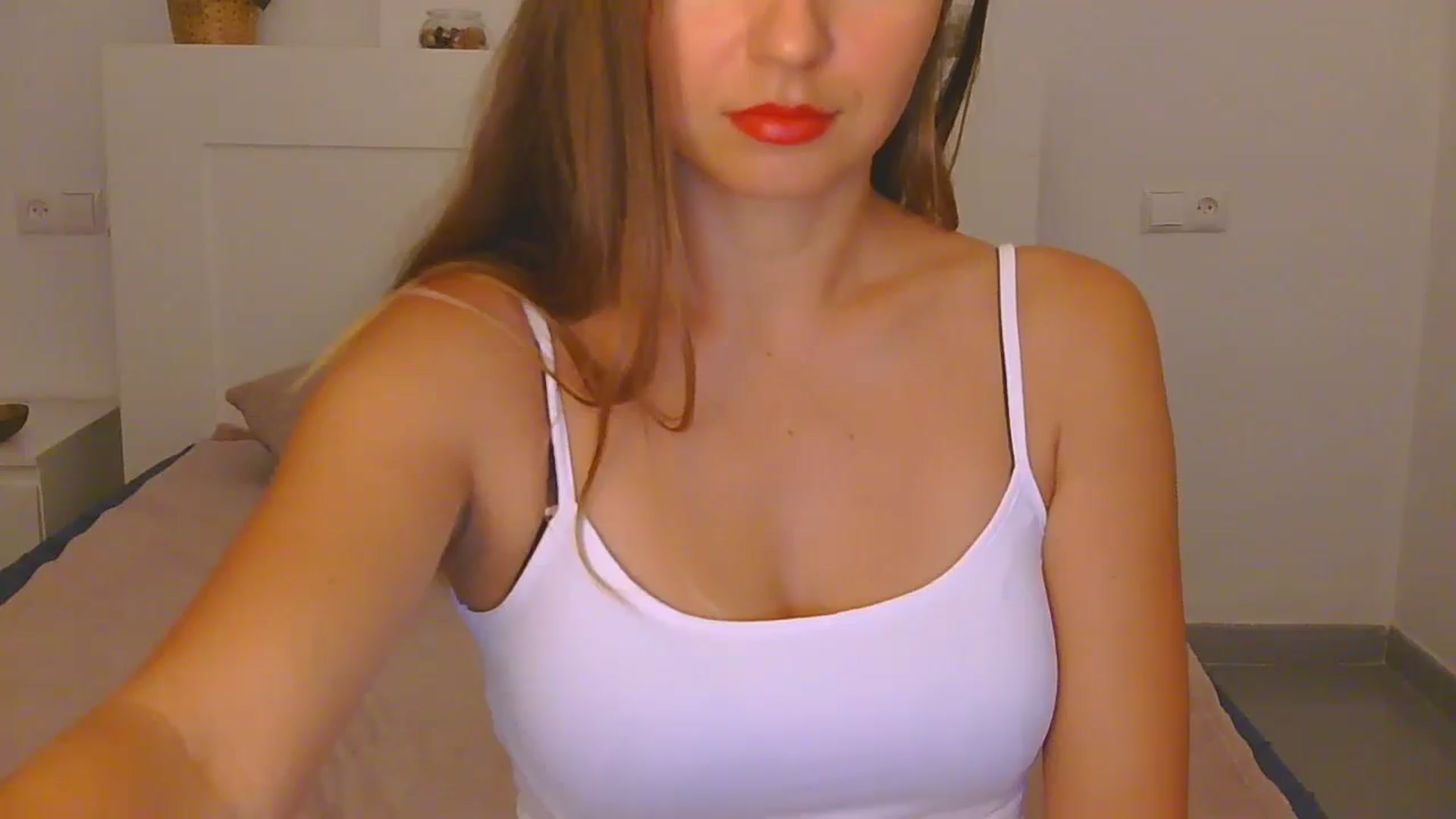Gallery image thumbnail from AnotherLove4U's myfreecams stream on, 10/22/2024, 09:46 image 17 of 20