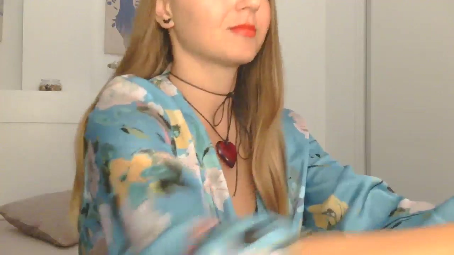 Gallery image thumbnail from AnotherLove4U's myfreecams stream on, 10/24/2024, 08:59 image 10 of 20