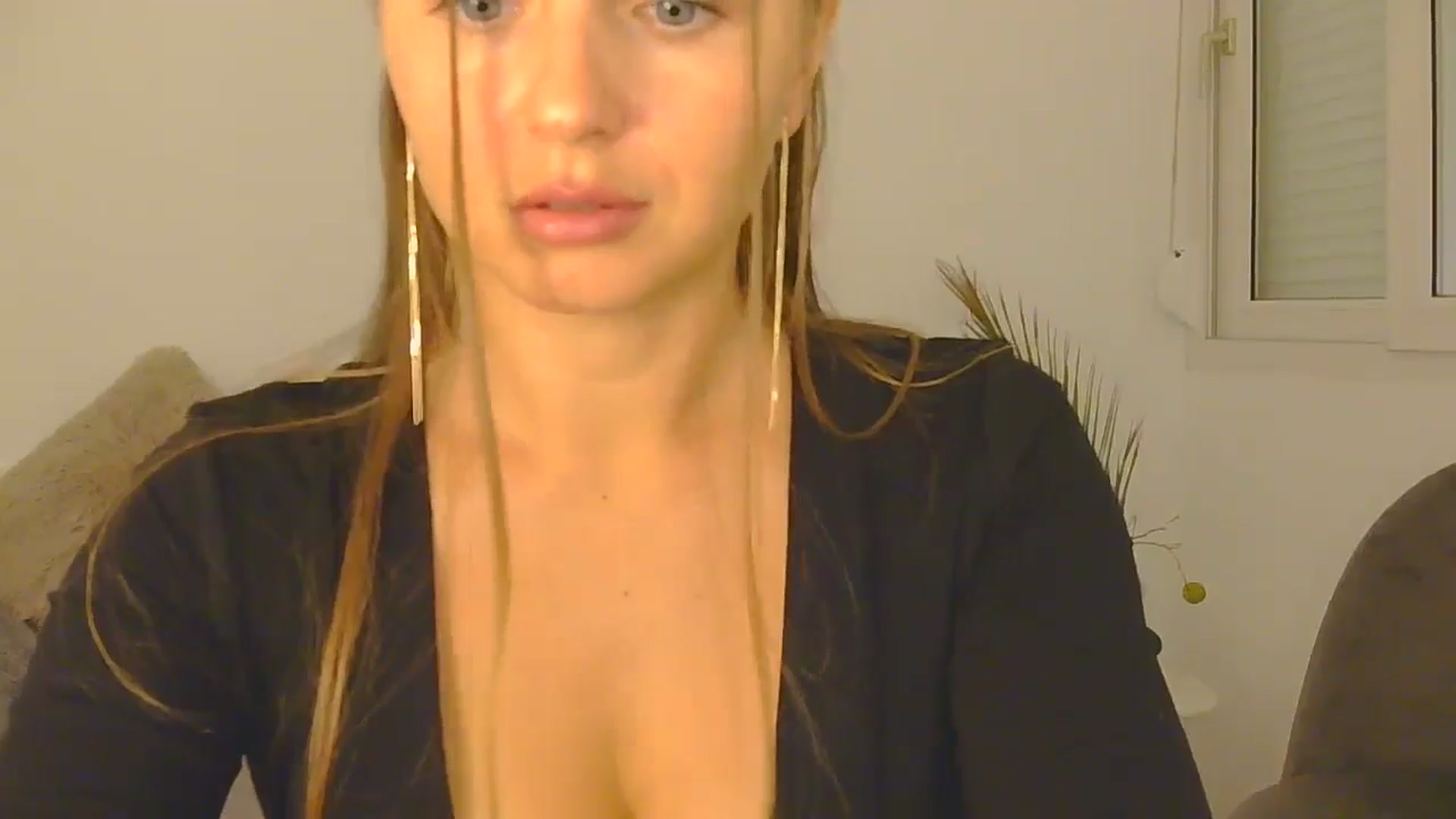 Gallery image thumbnail from AnotherLove4U's myfreecams stream on, 11/04/2024, 10:47 image 14 of 20