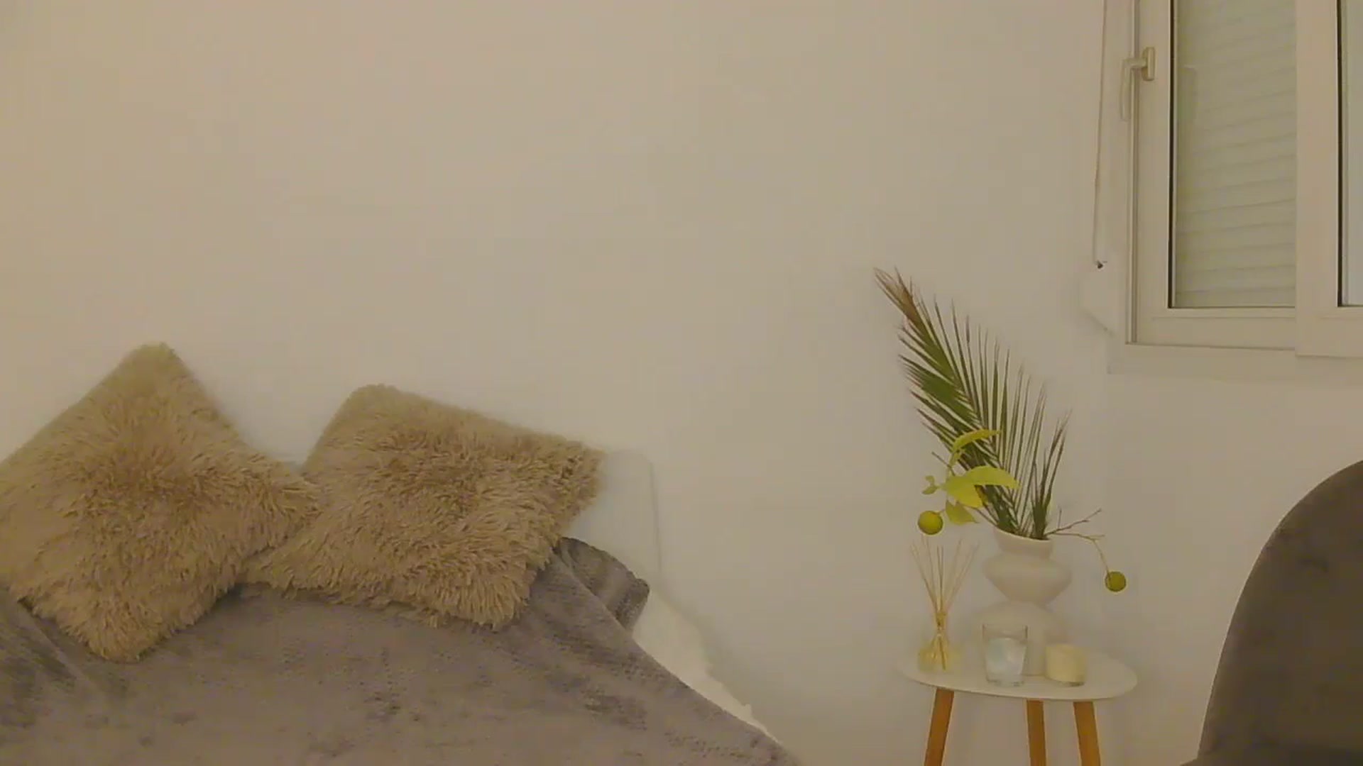 Gallery image thumbnail from AnotherLove4U's myfreecams stream on, 11/04/2024, 10:47 image 6 of 20