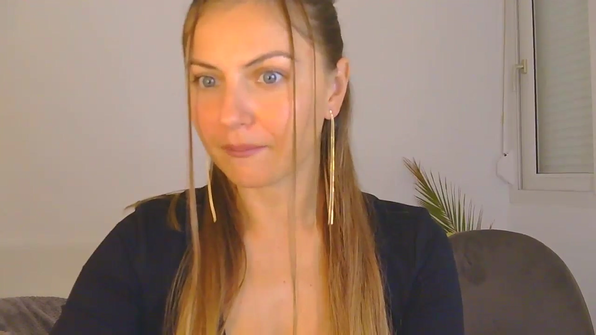 Gallery image thumbnail from AnotherLove4U's myfreecams stream on, 11/04/2024, 13:04 image 3 of 20