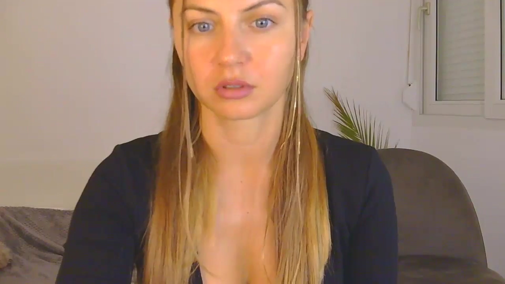 Gallery image thumbnail from AnotherLove4U's myfreecams stream on, 11/04/2024, 13:04 image 6 of 20