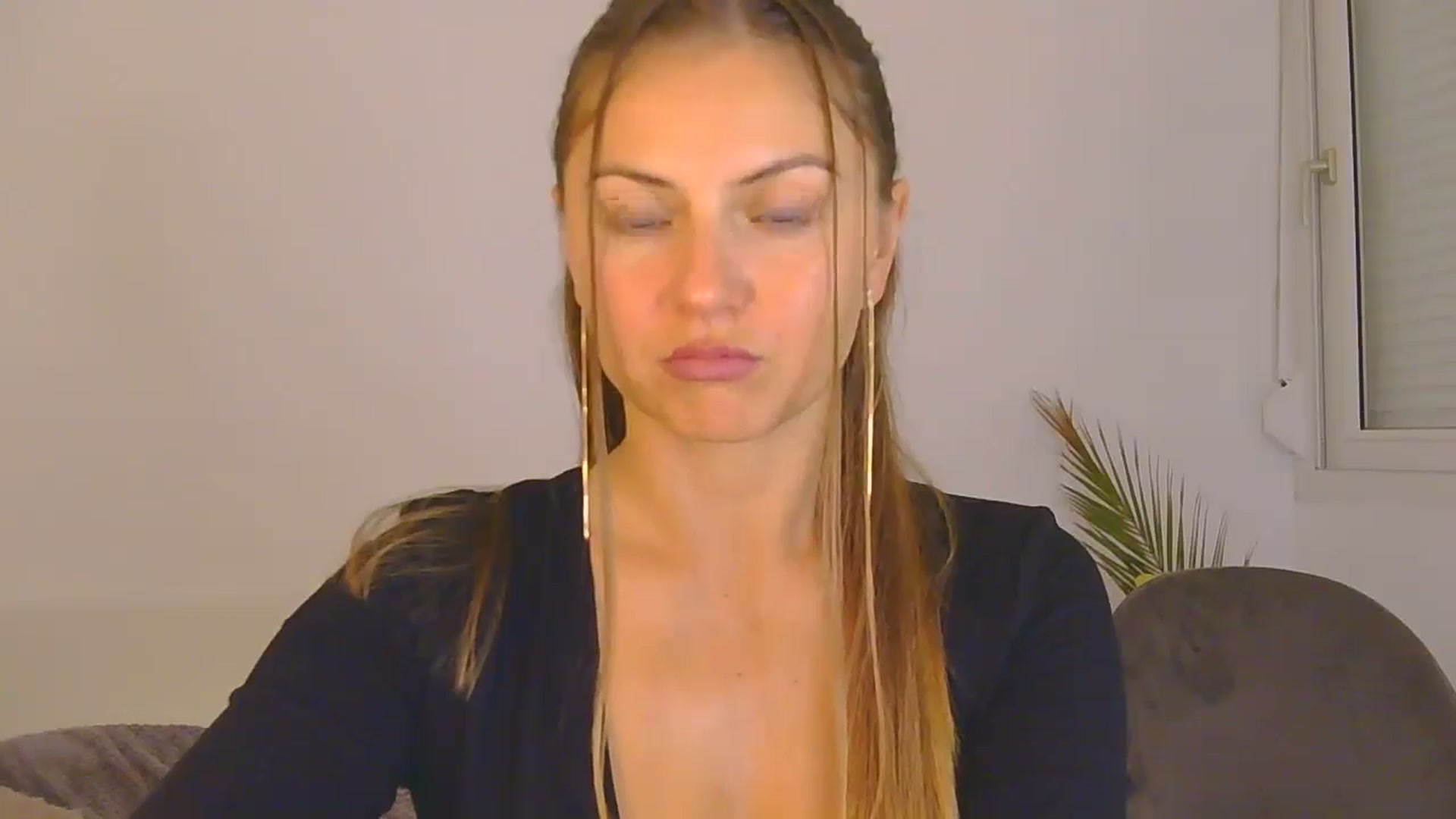 Gallery image thumbnail from AnotherLove4U's myfreecams stream on, 11/04/2024, 13:04 image 2 of 20