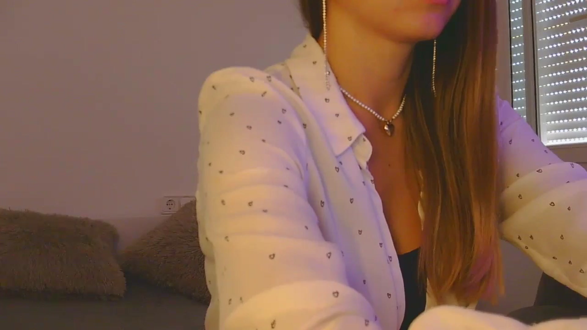Gallery image thumbnail from AnotherLove4U's myfreecams stream on, 11/12/2024, 09:57 image 7 of 20