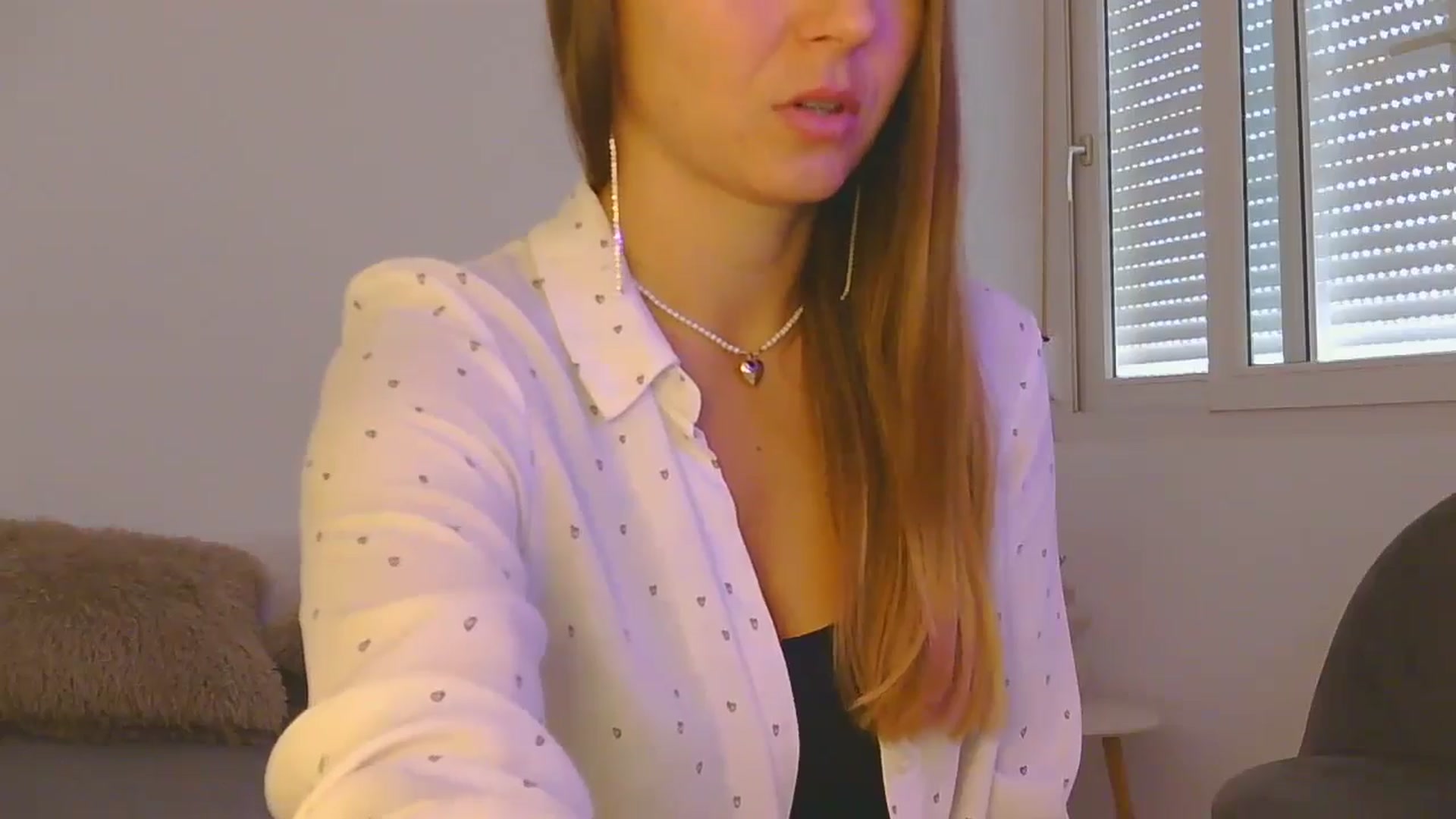 Gallery image thumbnail from AnotherLove4U's myfreecams stream on, 11/12/2024, 09:57 image 9 of 20