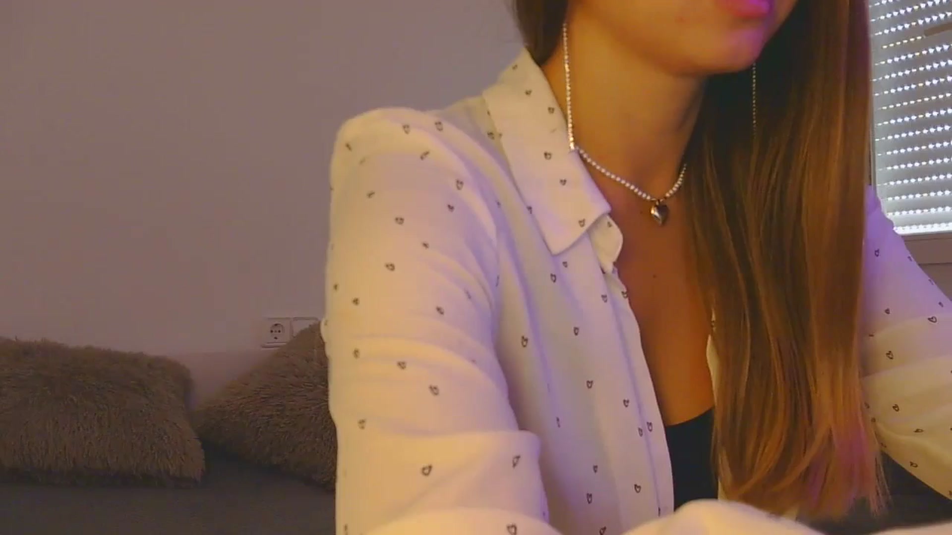 Gallery image thumbnail from AnotherLove4U's myfreecams stream on, 11/12/2024, 09:57 image 8 of 20
