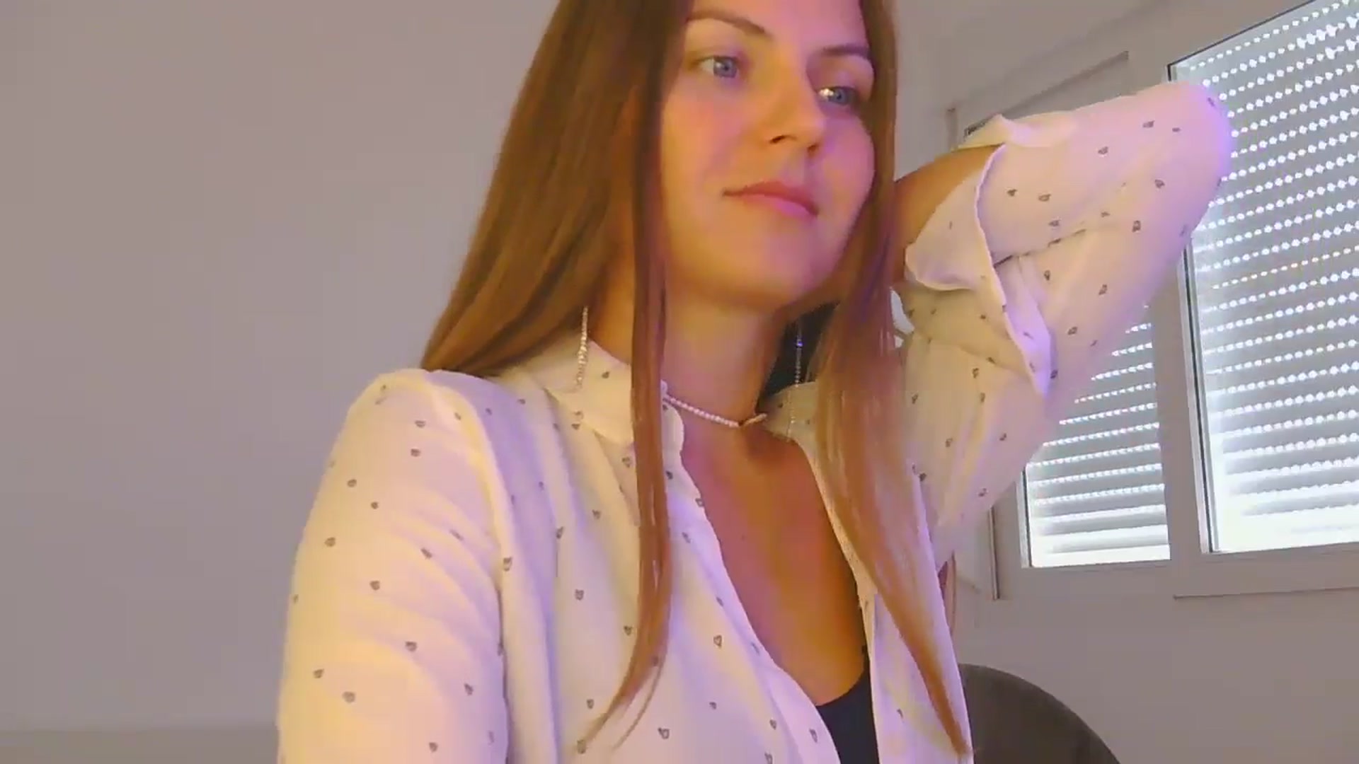 Gallery image thumbnail from AnotherLove4U's myfreecams stream on, 11/12/2024, 11:05 image 12 of 20