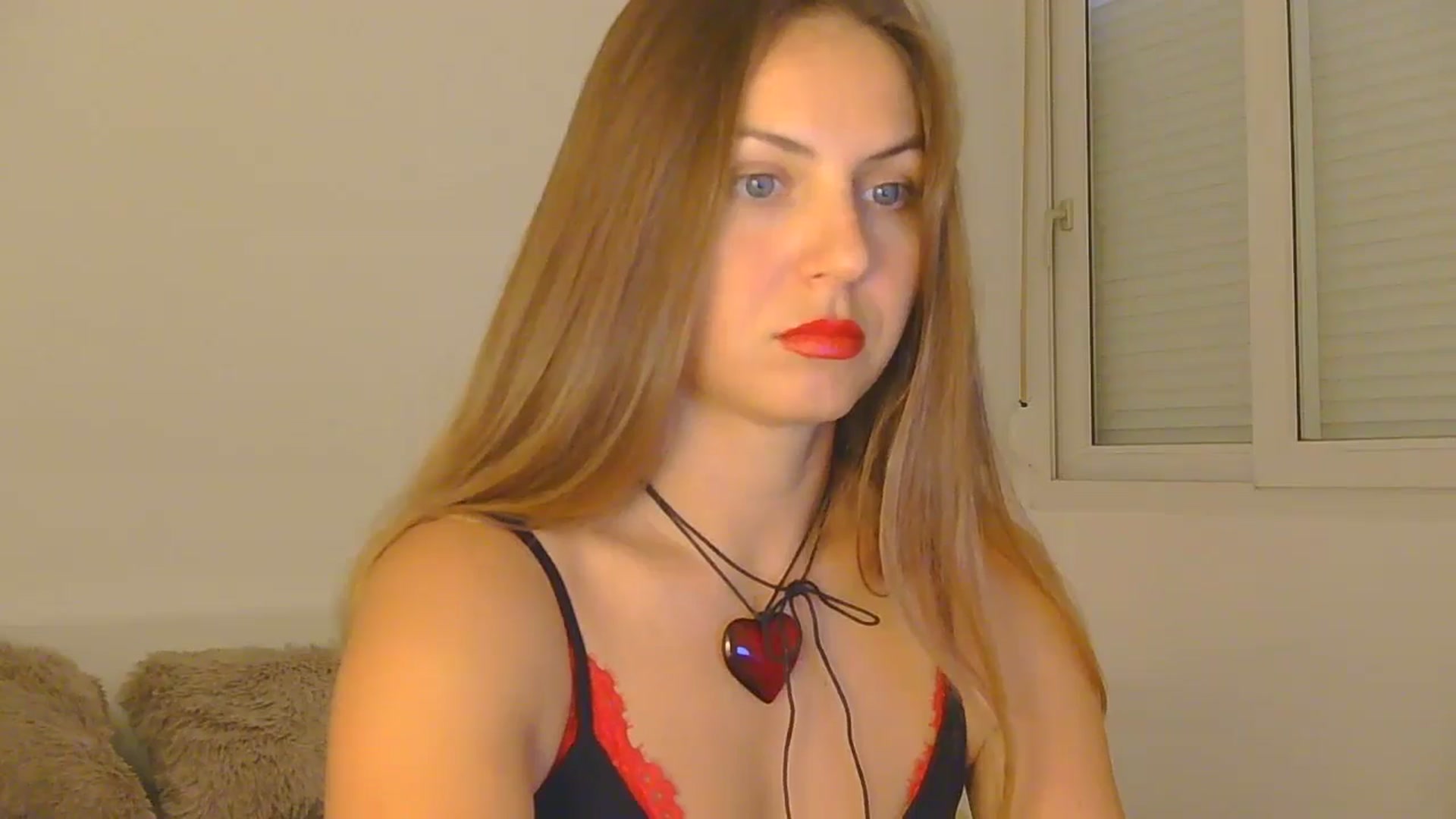 Gallery image thumbnail from AnotherLove4U's myfreecams stream on, 11/26/2024, 11:38 image 7 of 20