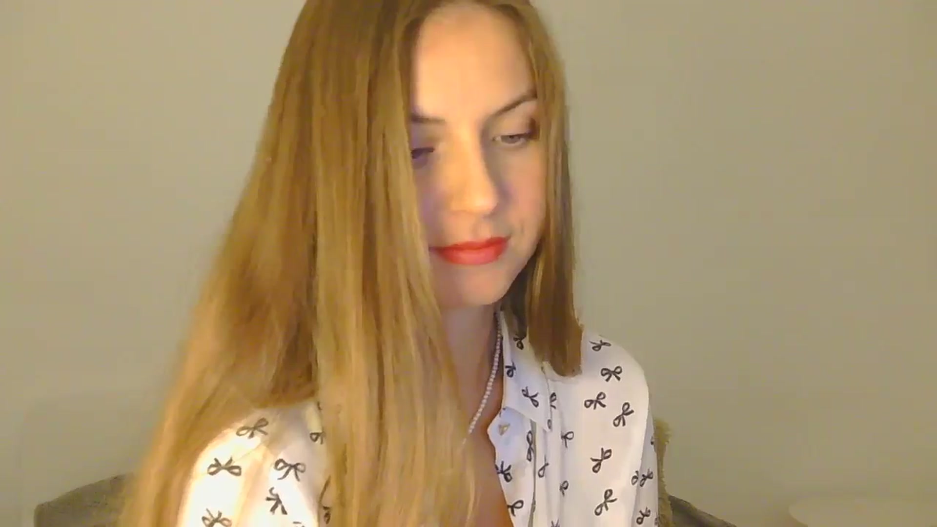 Gallery image thumbnail from AnotherLove4U's myfreecams stream on, 12/04/2024, 12:04 image 12 of 20