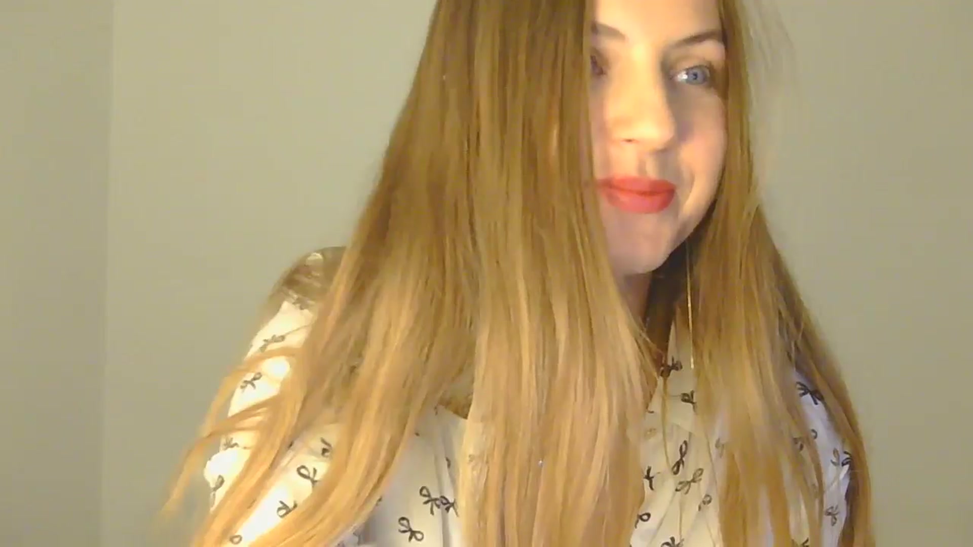 Gallery image thumbnail from AnotherLove4U's myfreecams stream on, 12/04/2024, 12:04 image 19 of 20
