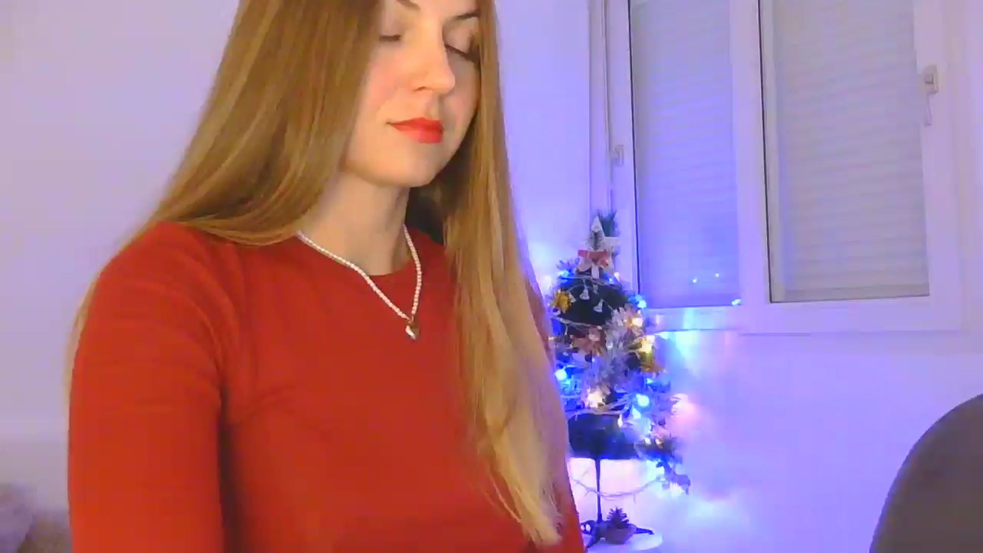 Gallery image thumbnail from AnotherLove4U's myfreecams stream on, 12/16/2024, 12:01 image 1 of 20