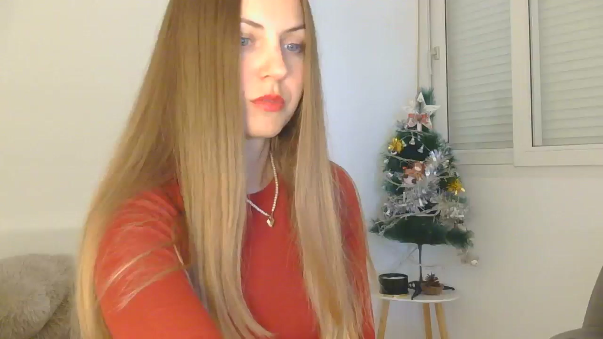 Gallery image thumbnail from AnotherLove4U's myfreecams stream on, 12/16/2024, 12:01 image 16 of 20