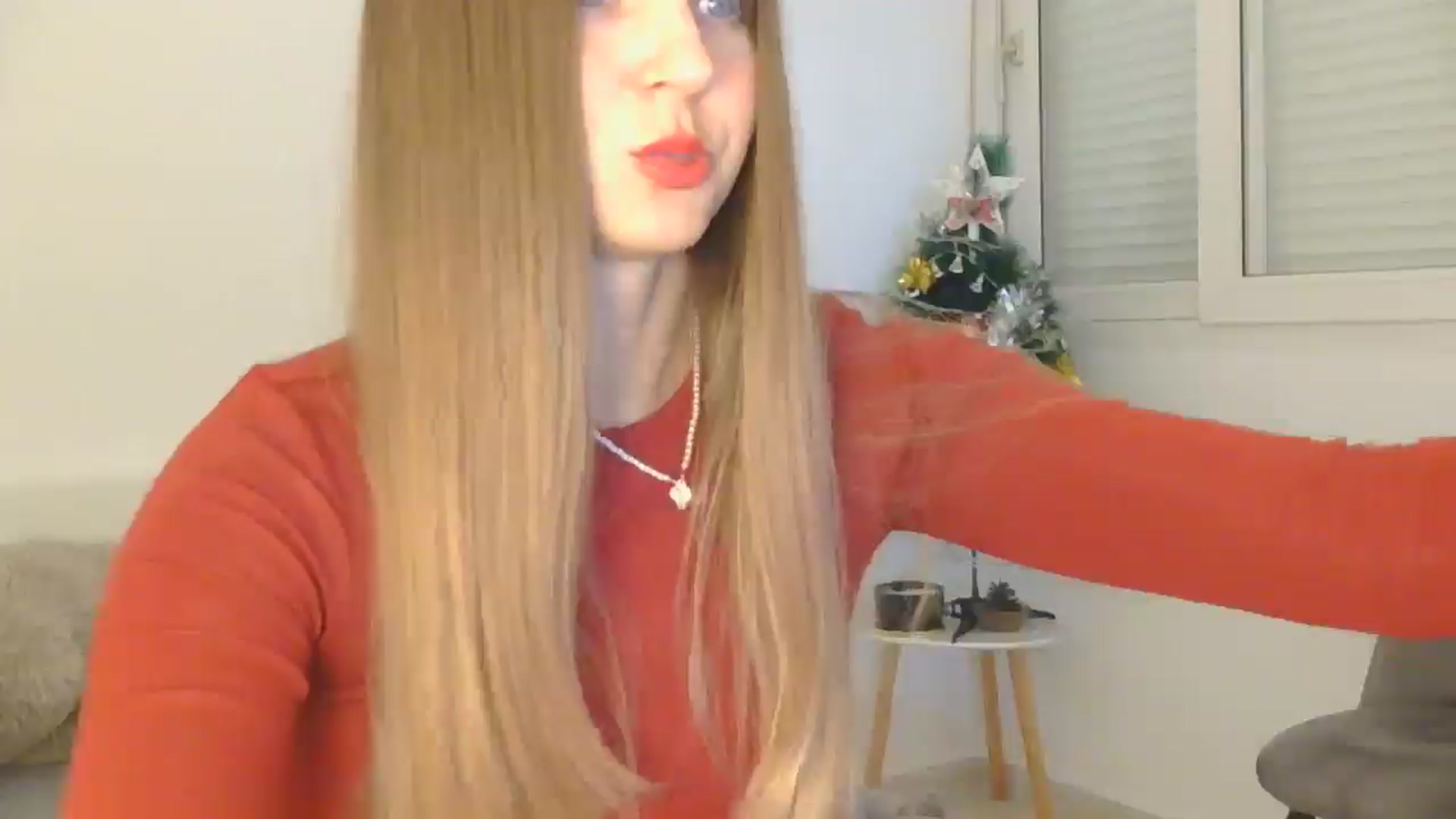 Gallery image thumbnail from AnotherLove4U's myfreecams stream on, 12/16/2024, 12:01 image 12 of 20
