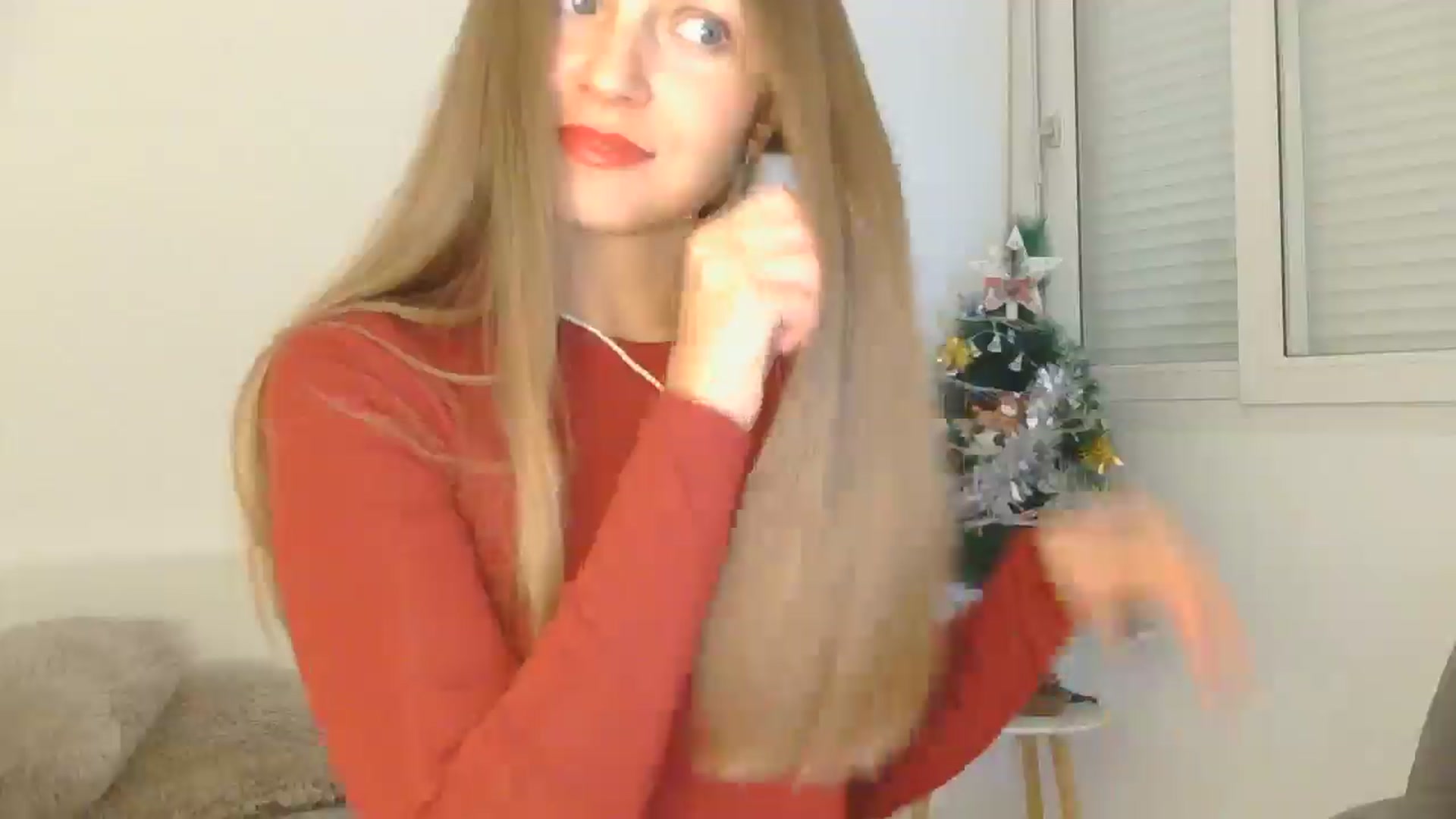 Gallery image thumbnail from AnotherLove4U's myfreecams stream on, 12/16/2024, 12:01 image 18 of 20
