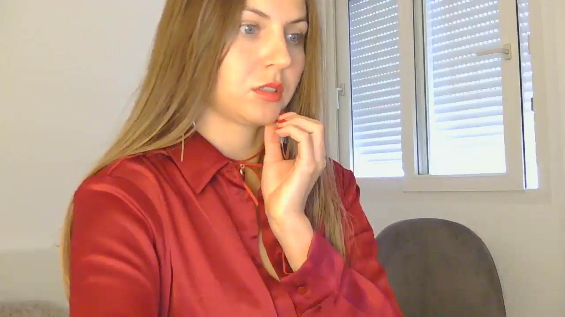 Gallery image thumbnail from AnotherLove4U's myfreecams stream on, 12/19/2024, 12:45 image 12 of 20