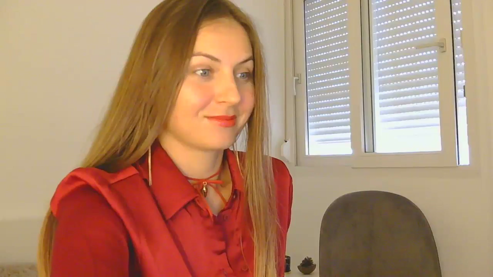 Gallery image thumbnail from AnotherLove4U's myfreecams stream on, 12/19/2024, 12:45 image 10 of 20