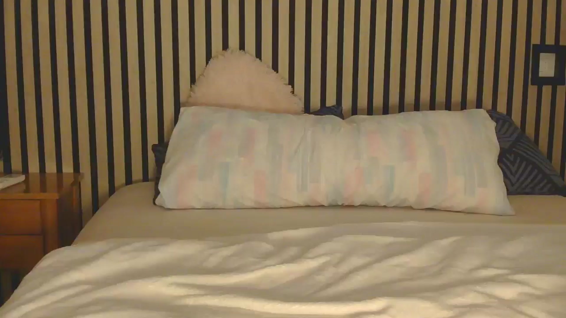 Gallery image thumbnail from AnotherLove4U's myfreecams stream on, 02/03/2025, 11:18 image 18 of 20