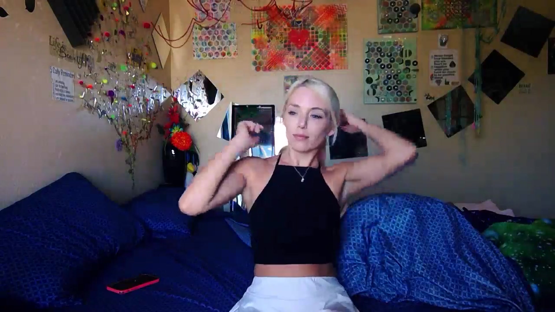 Gallery image thumbnail from AntiAntiAva's myfreecams stream on, 04/13/2024, 17:48 image 5 of 20
