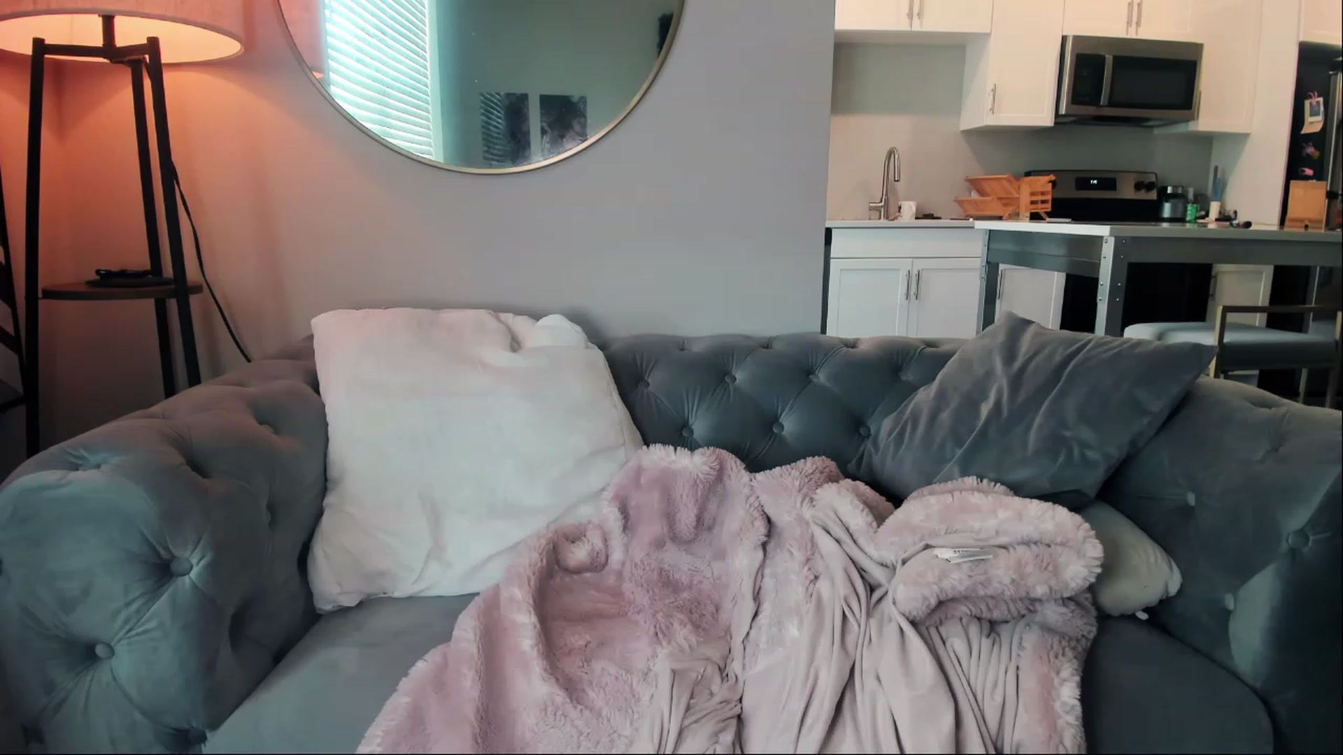 Gallery image thumbnail from AntiAva's myfreecams stream on, 02/06/2024, 17:28 image 18 of 20