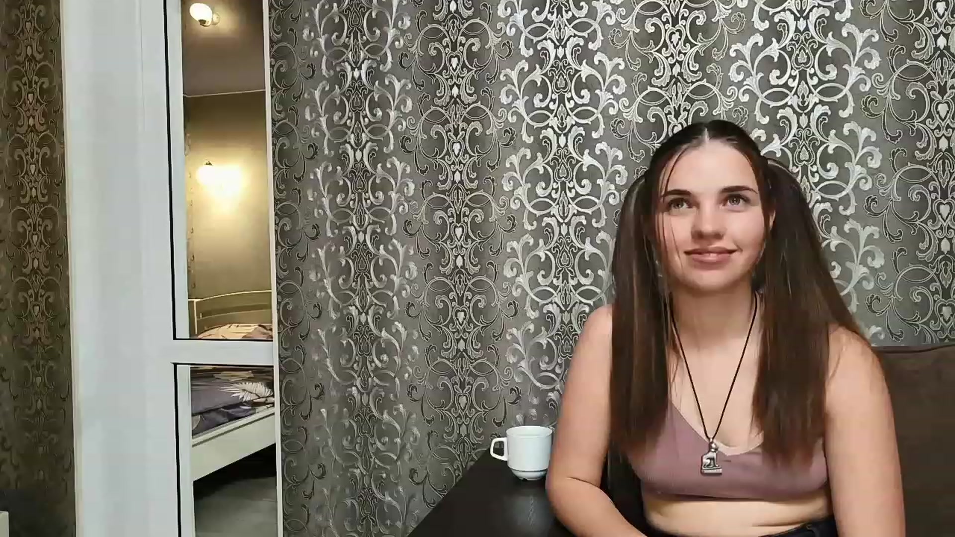 Gallery image thumbnail from AntiLiar's myfreecams stream on, 11/20/2022, 01:25 image 3 of 20