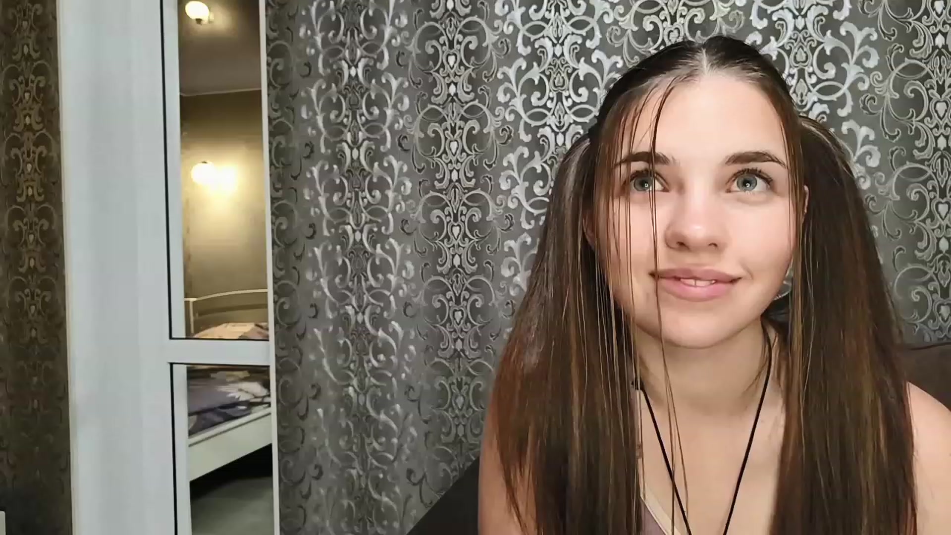 Gallery image thumbnail from AntiLiar's myfreecams stream on, 11/20/2022, 01:25 image 18 of 20