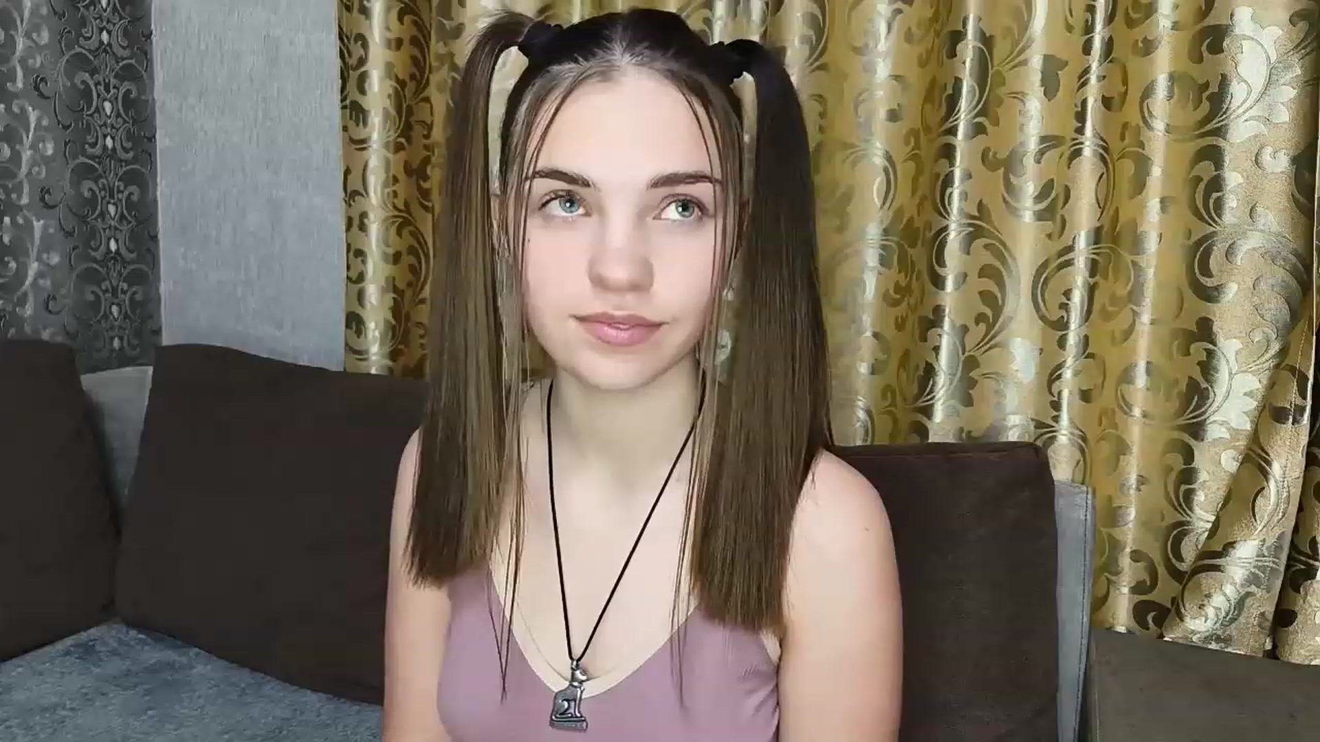 Gallery image thumbnail from AntiLiar's myfreecams stream on, 11/24/2022, 21:39 image 4 of 20