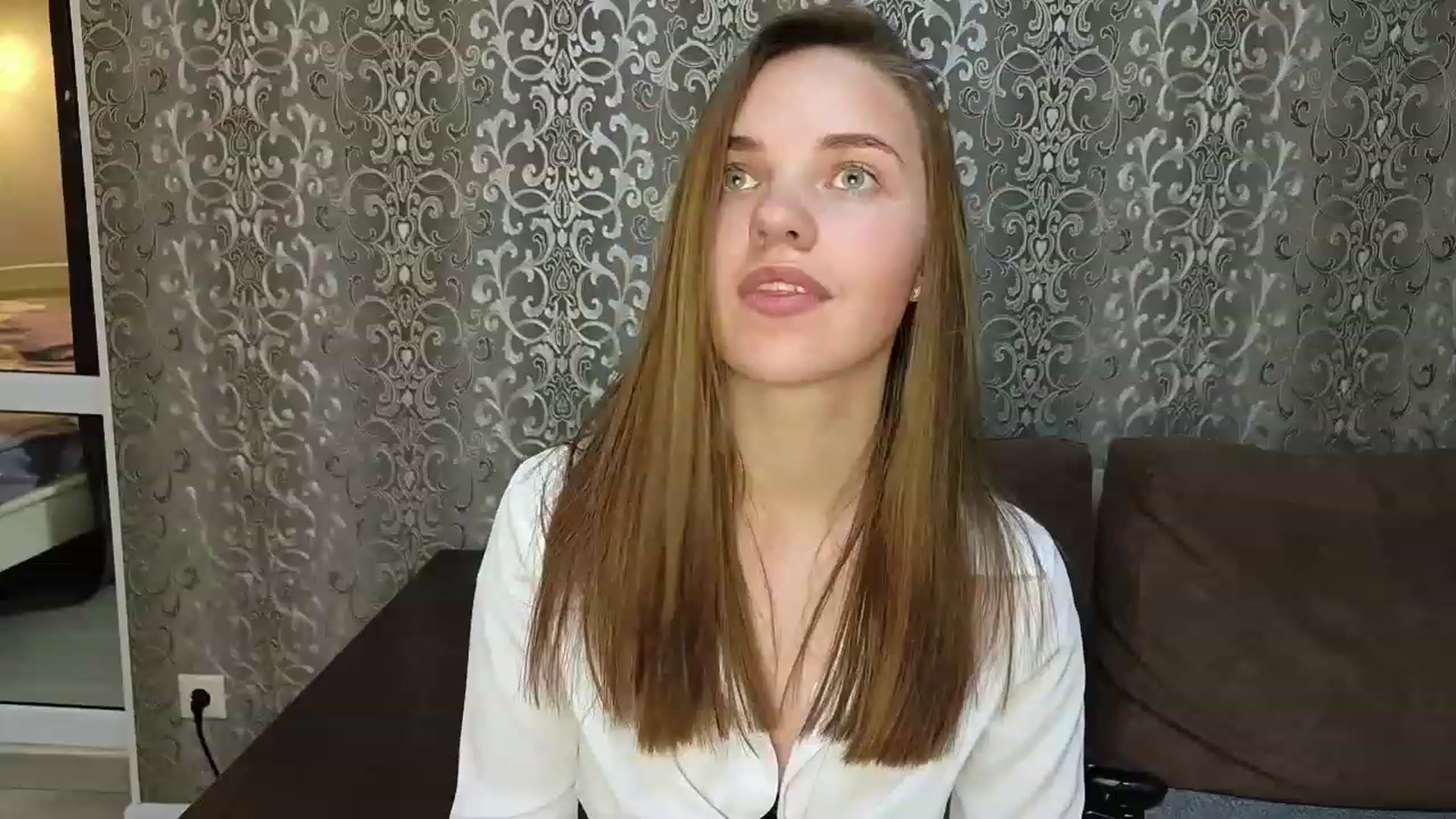 Gallery image thumbnail from AntiLiar's myfreecams stream on, 11/27/2022, 01:25 image 14 of 20