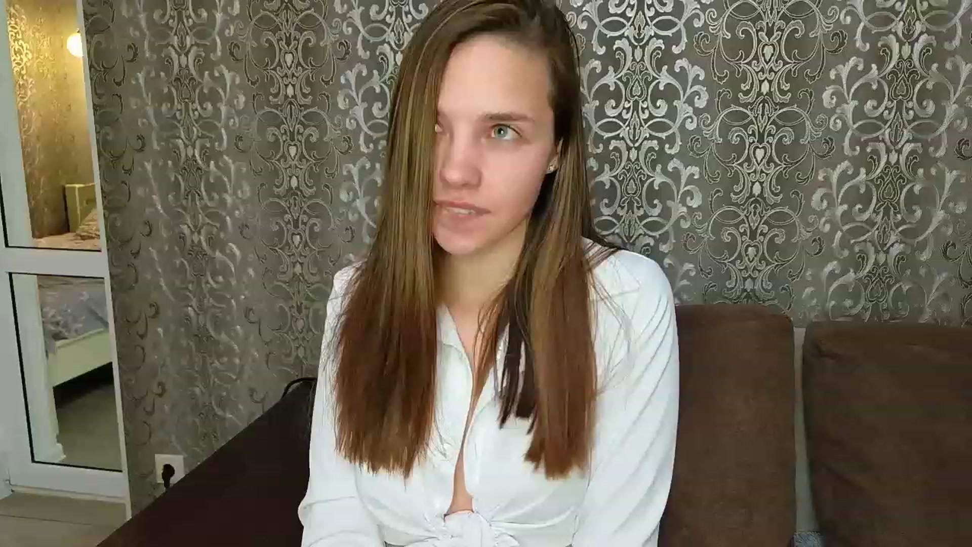 Gallery image thumbnail from AntiLiar's myfreecams stream on, 12/02/2022, 21:46 image 3 of 20